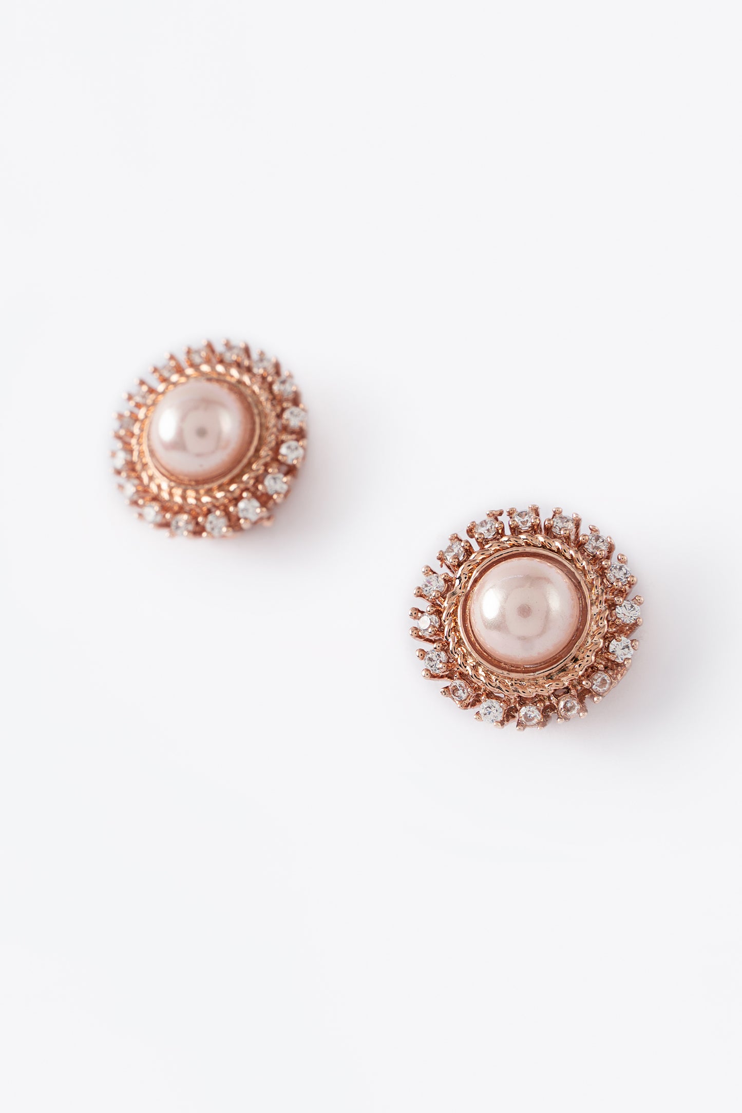 Pearl Studs