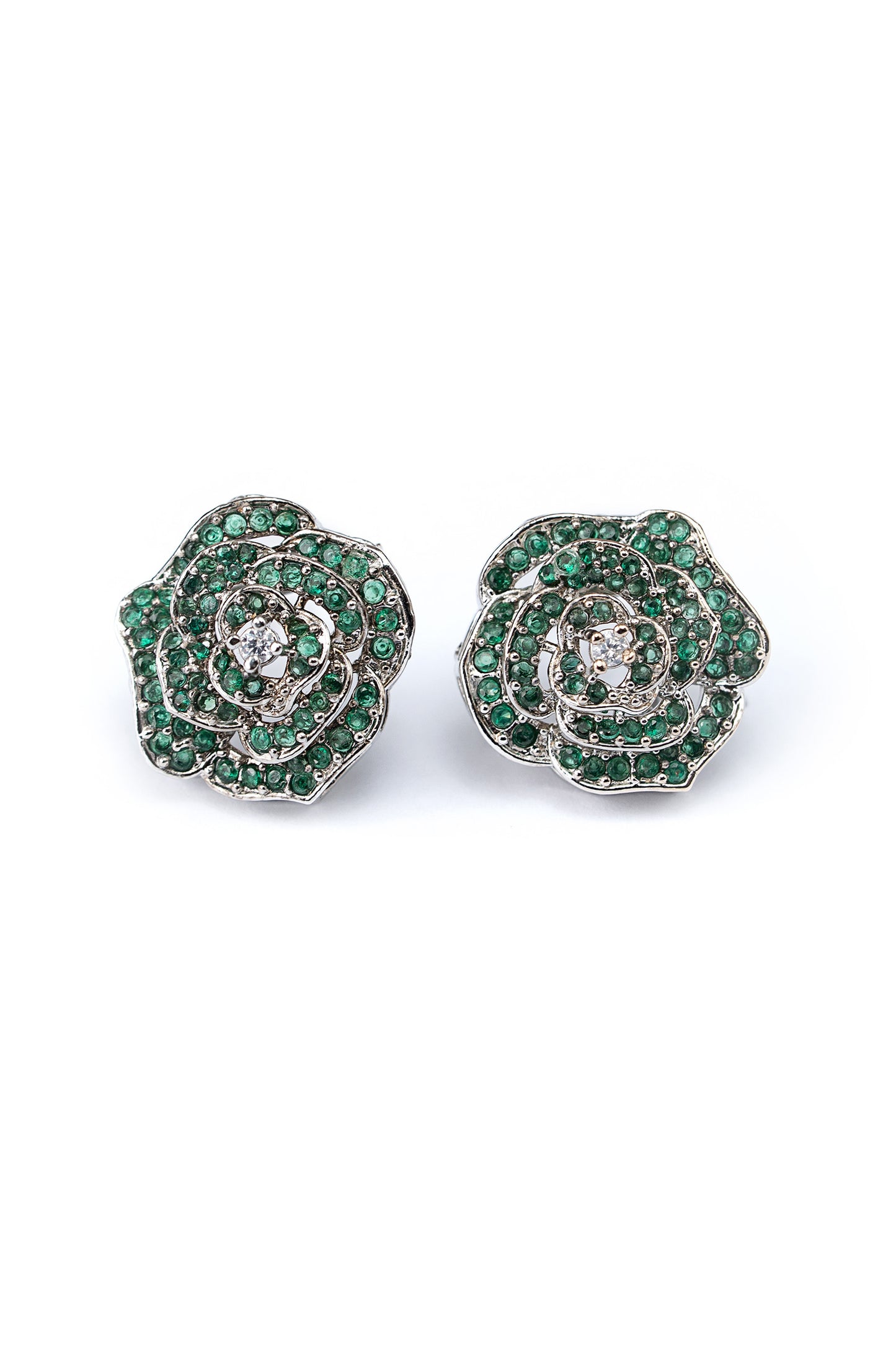 Rozmeen Studs