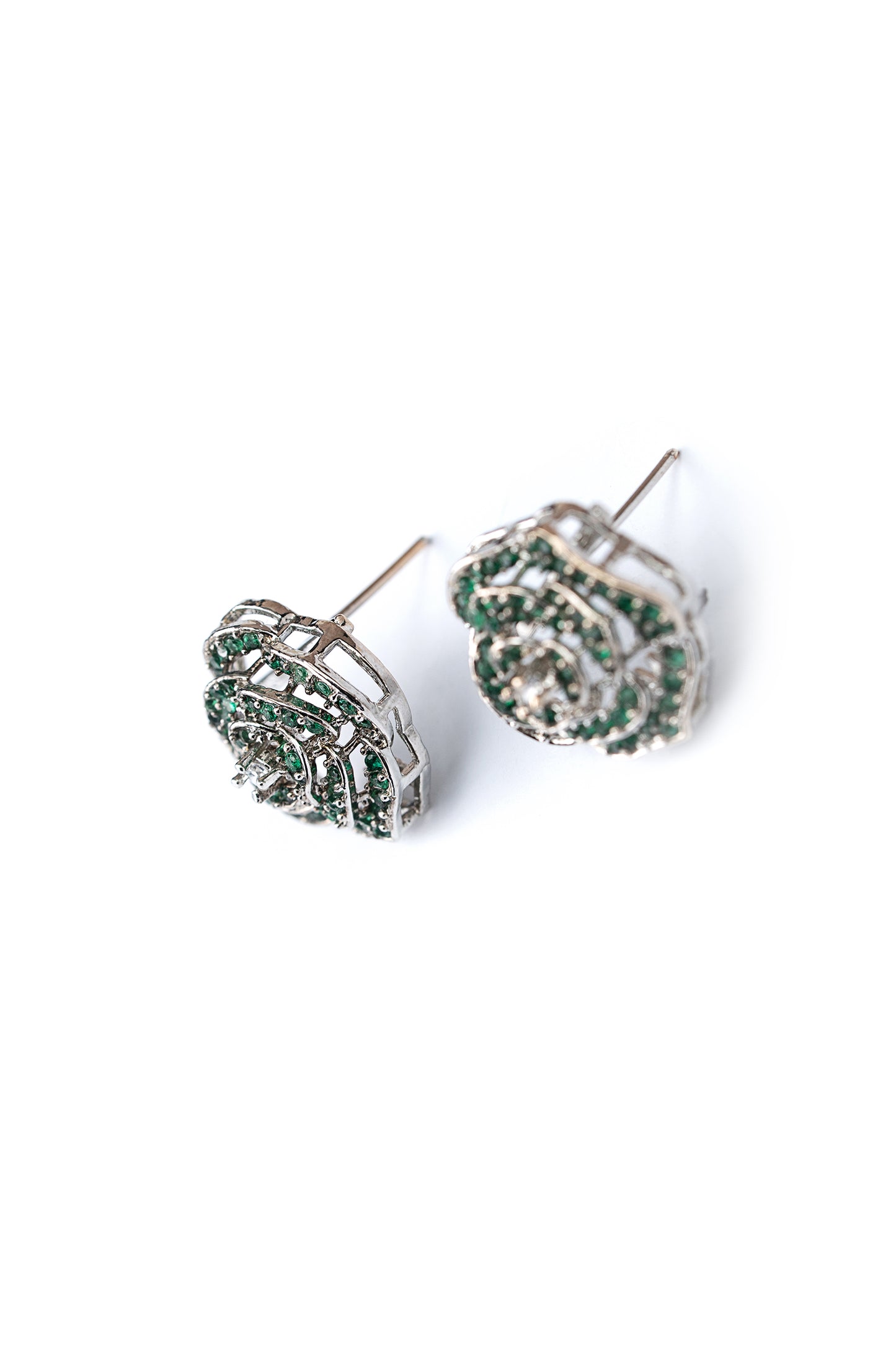 Rozmeen Studs