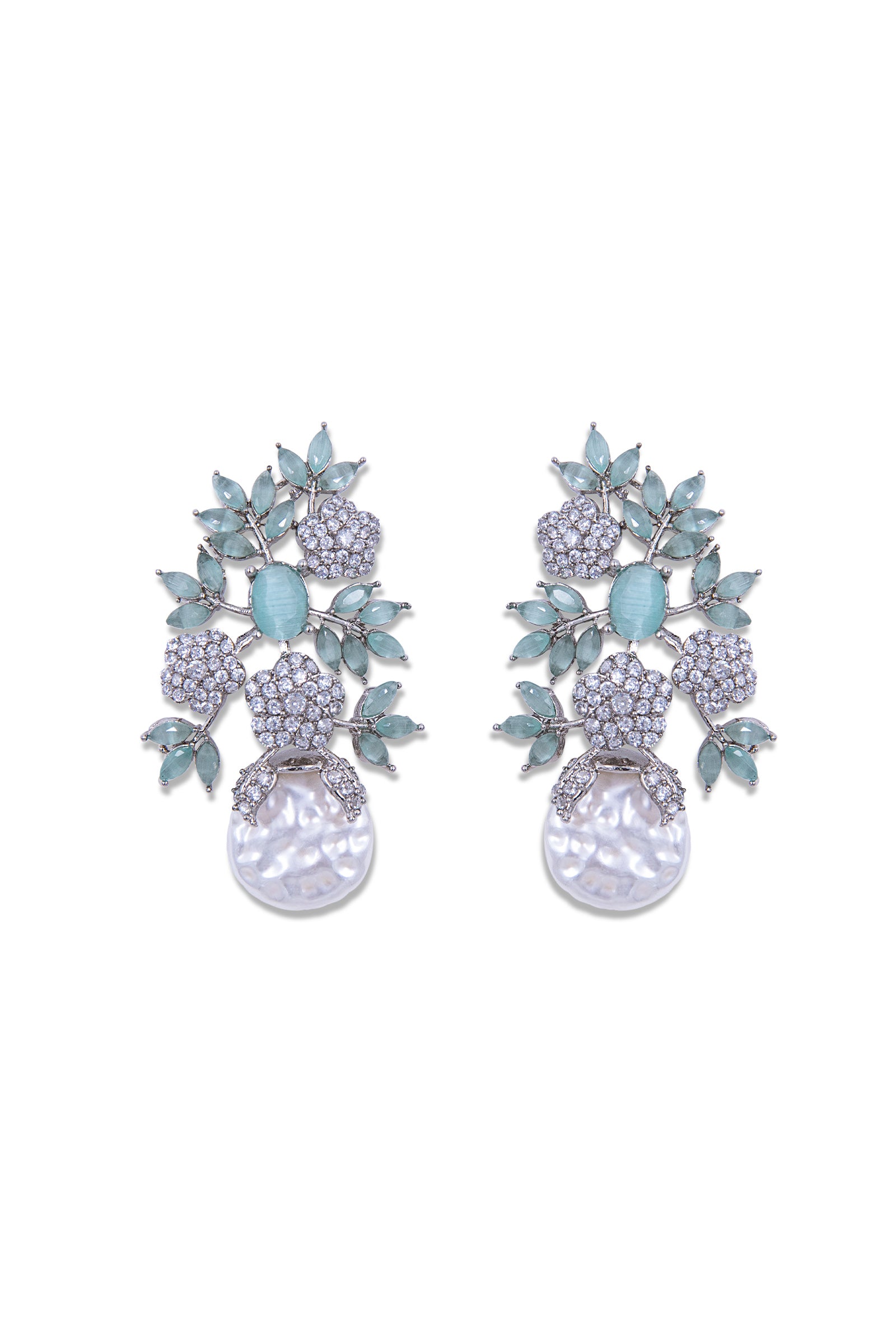 Ahlam Studs