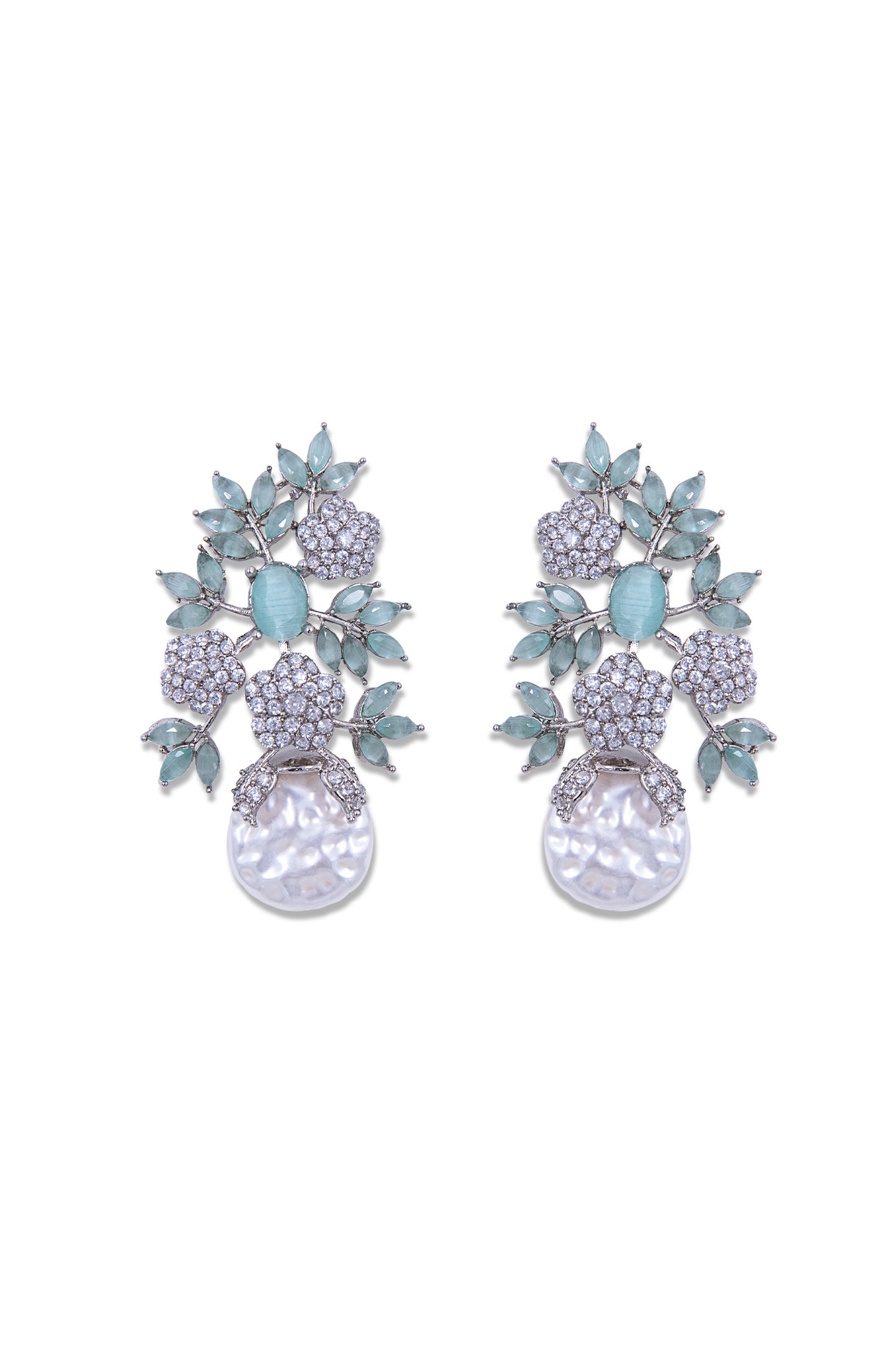 Ahlam Studs