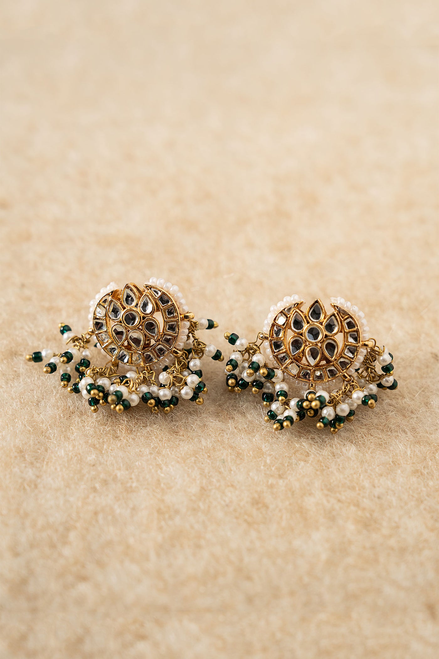 Zartara Studs