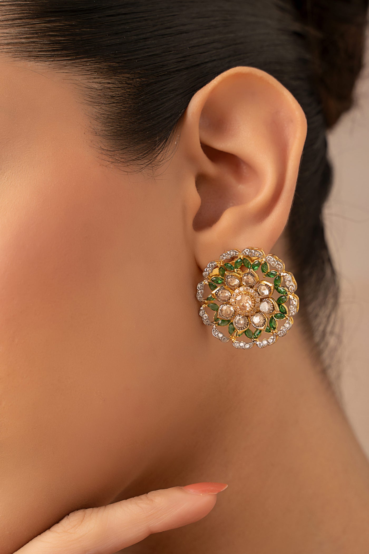 Riha Studs | JSD-EA25-01