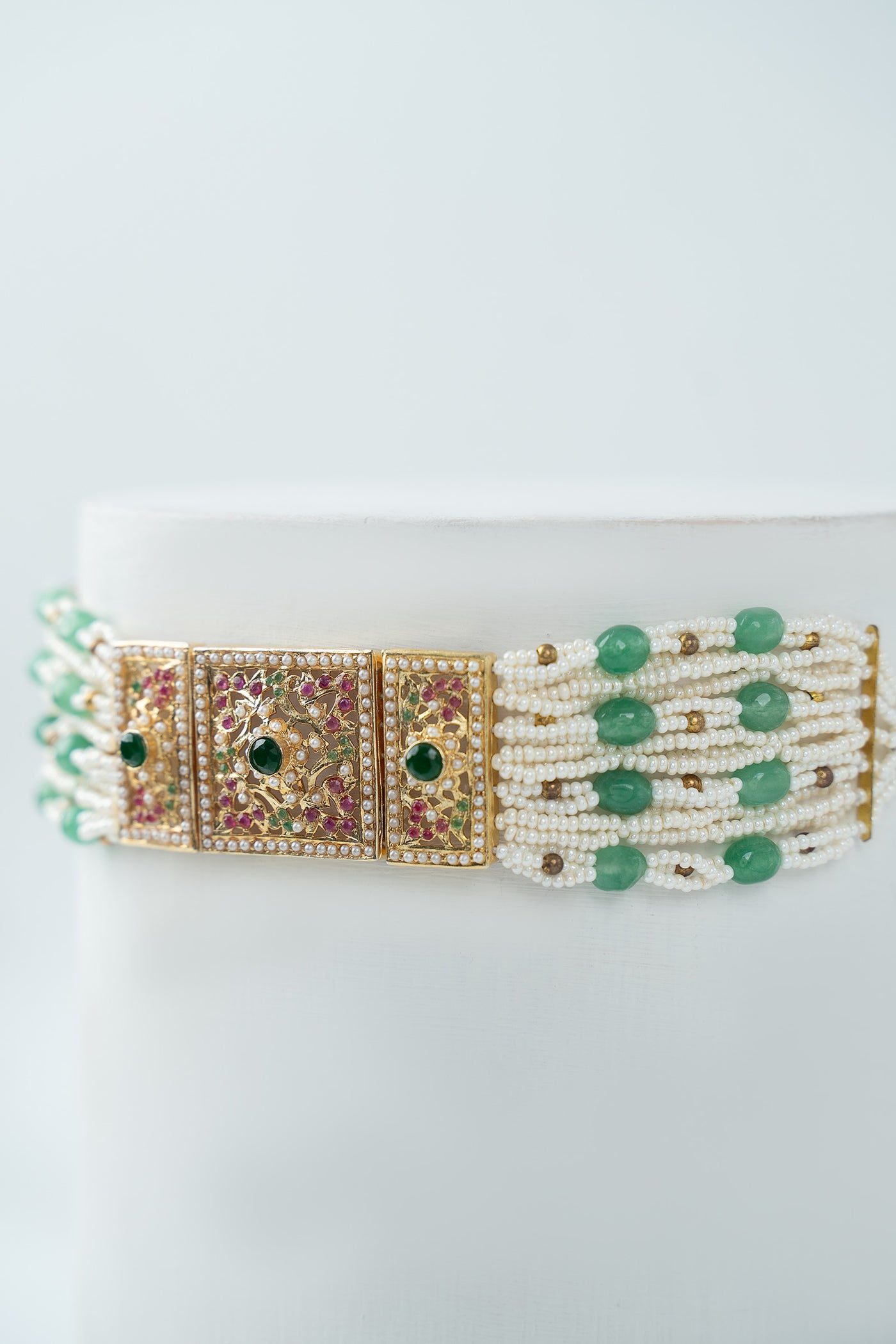 Abyah Choker Set