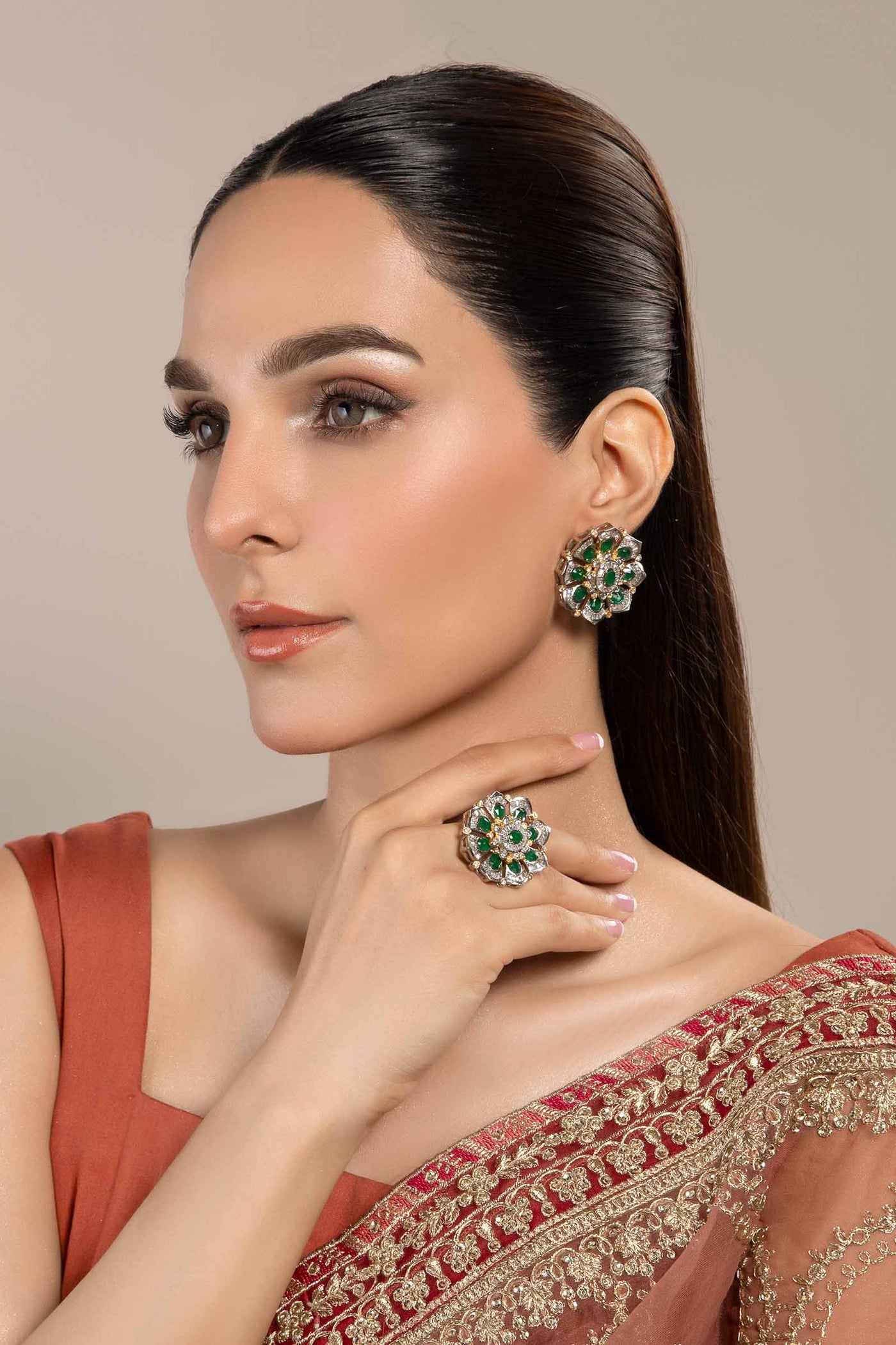 Stud Earrings & Ring Set