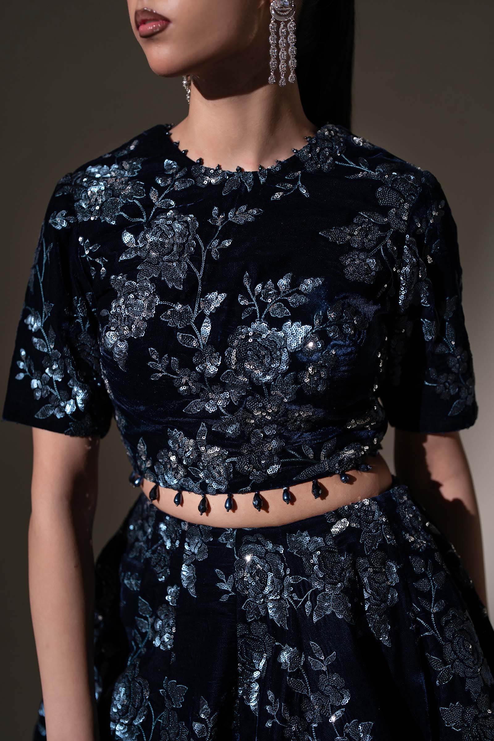 Embroidered Velvet Fabric (1Pc)
