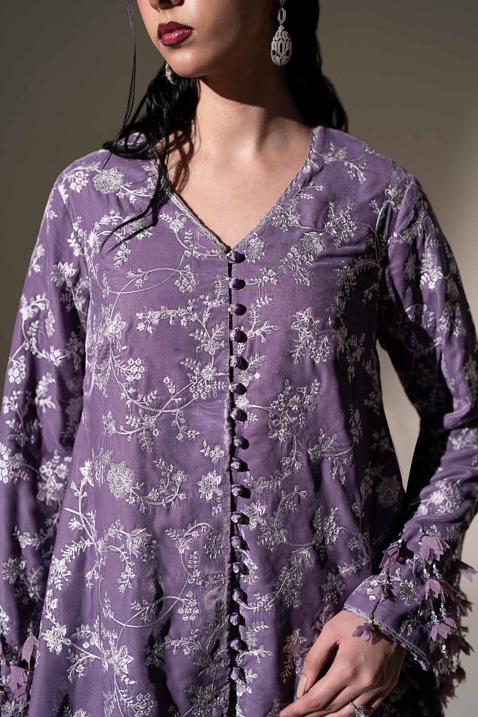 Embroidered Velvet Fabric (1Pc)