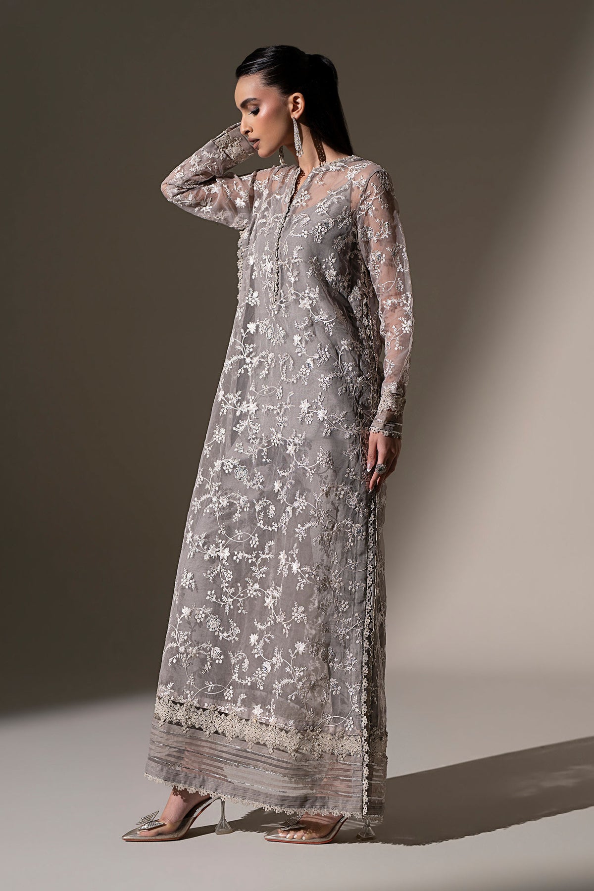 Embroidered Organza Fabric (1Pc)