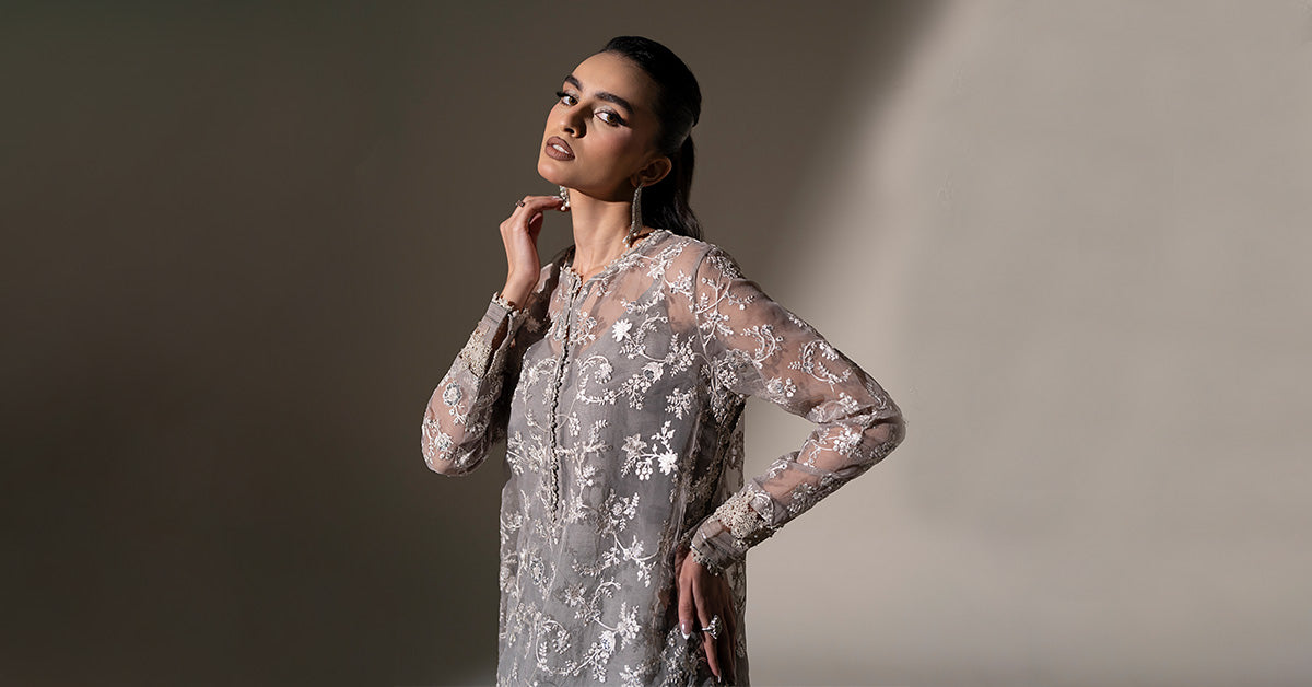 Embroidered Organza Fabric (1Pc)