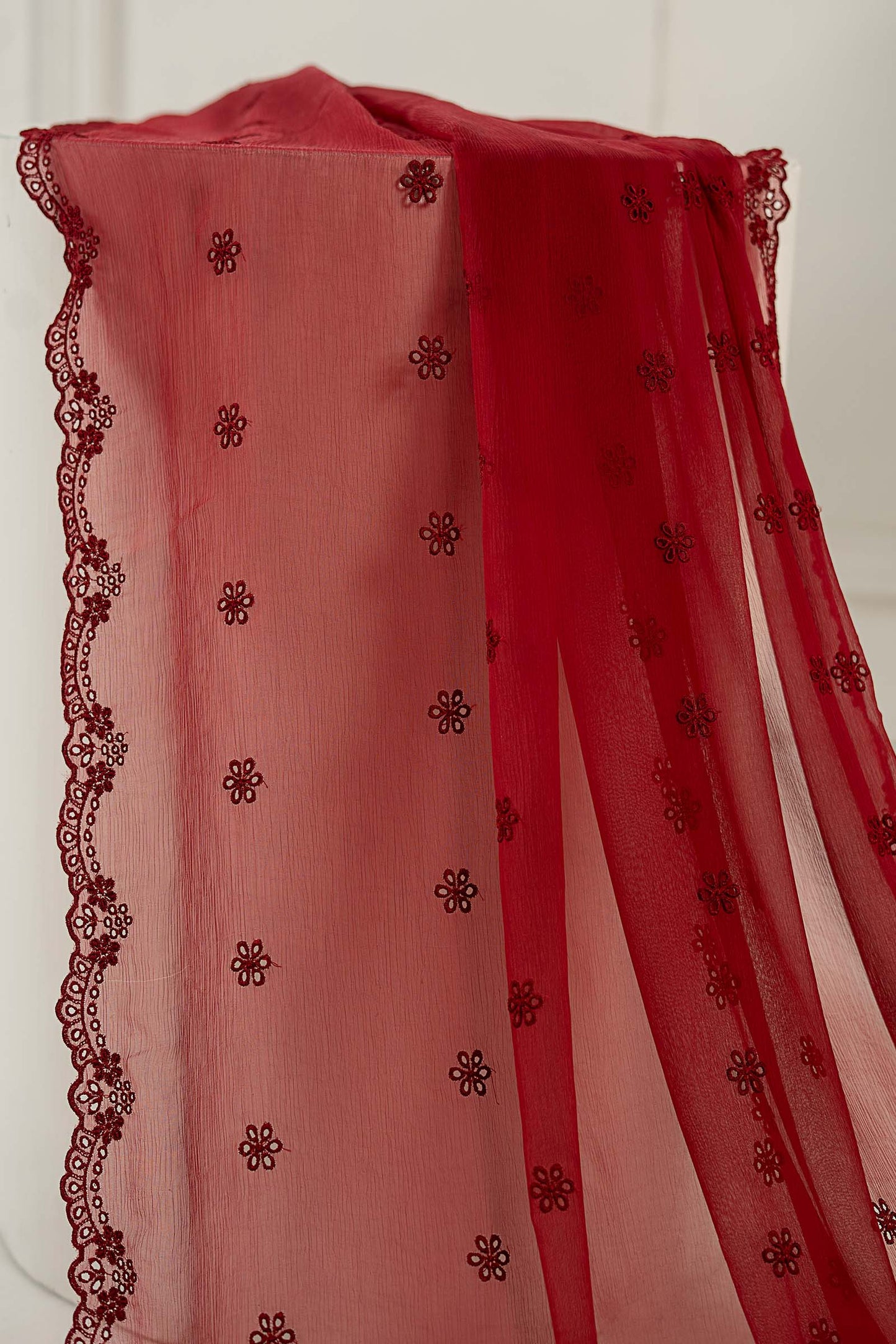 Embroidered Lawn Fabric (3Pcs) | LF-807