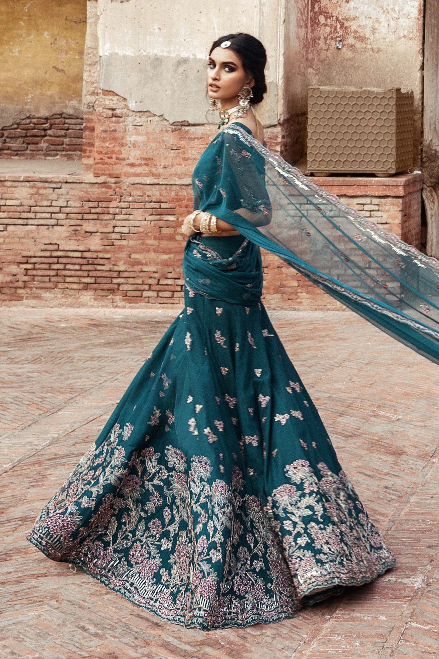 Embroidered Net Fabric (2Pcs) | LF-903