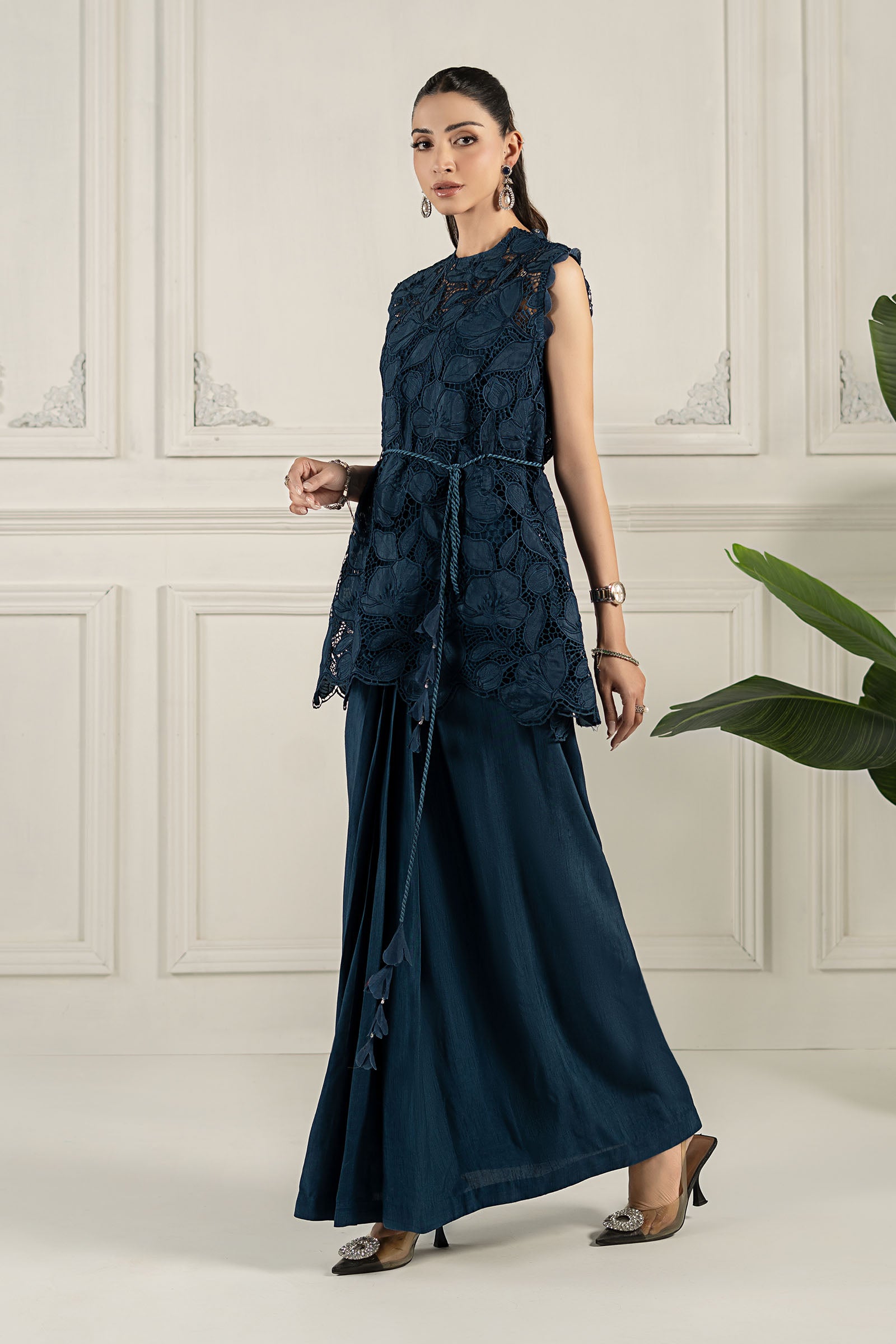 Embroidered Silk Fabric (1Pc) | LF-CH1R1