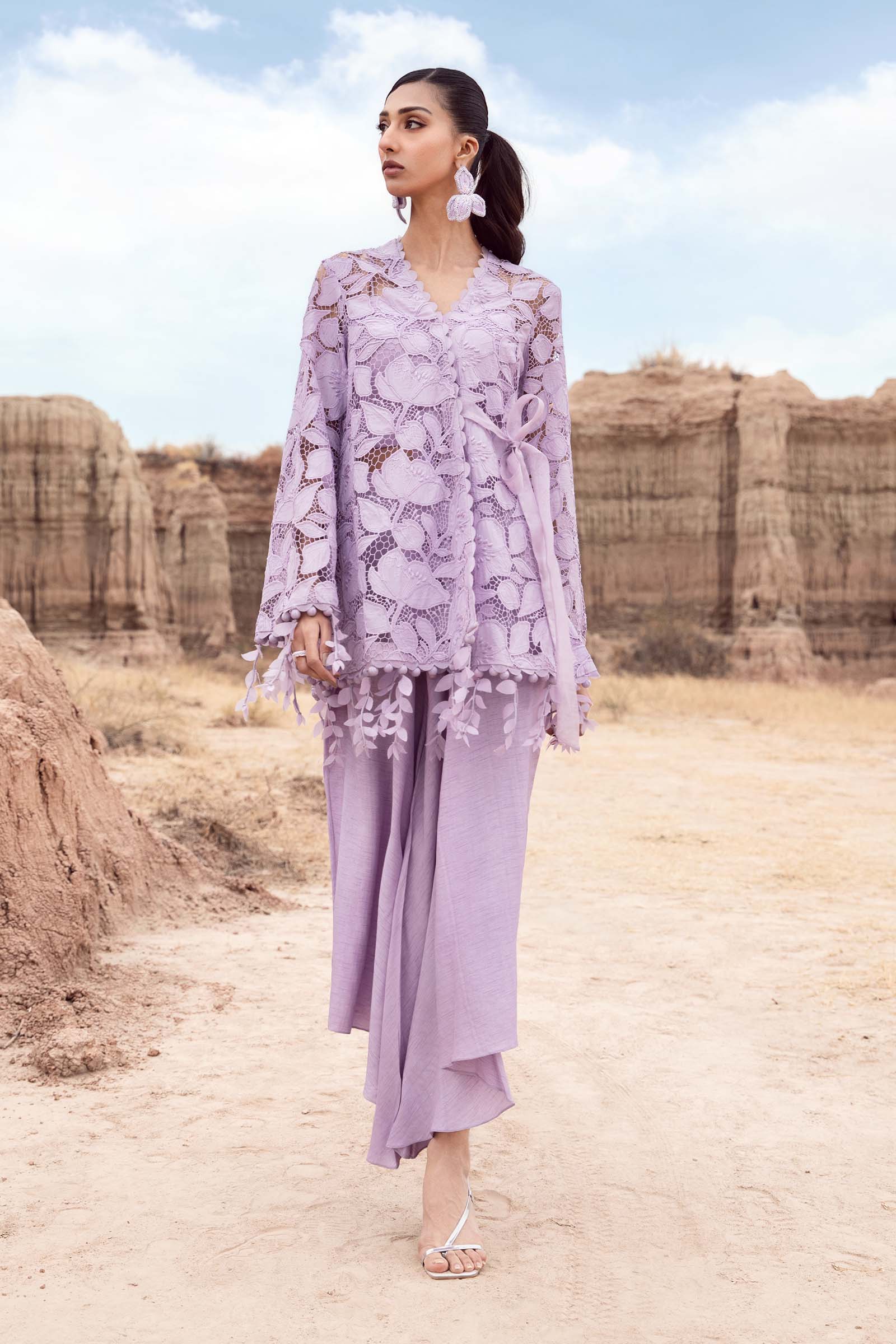 Embroidered Silk Fabric (1Pc) | LF-CH1R1