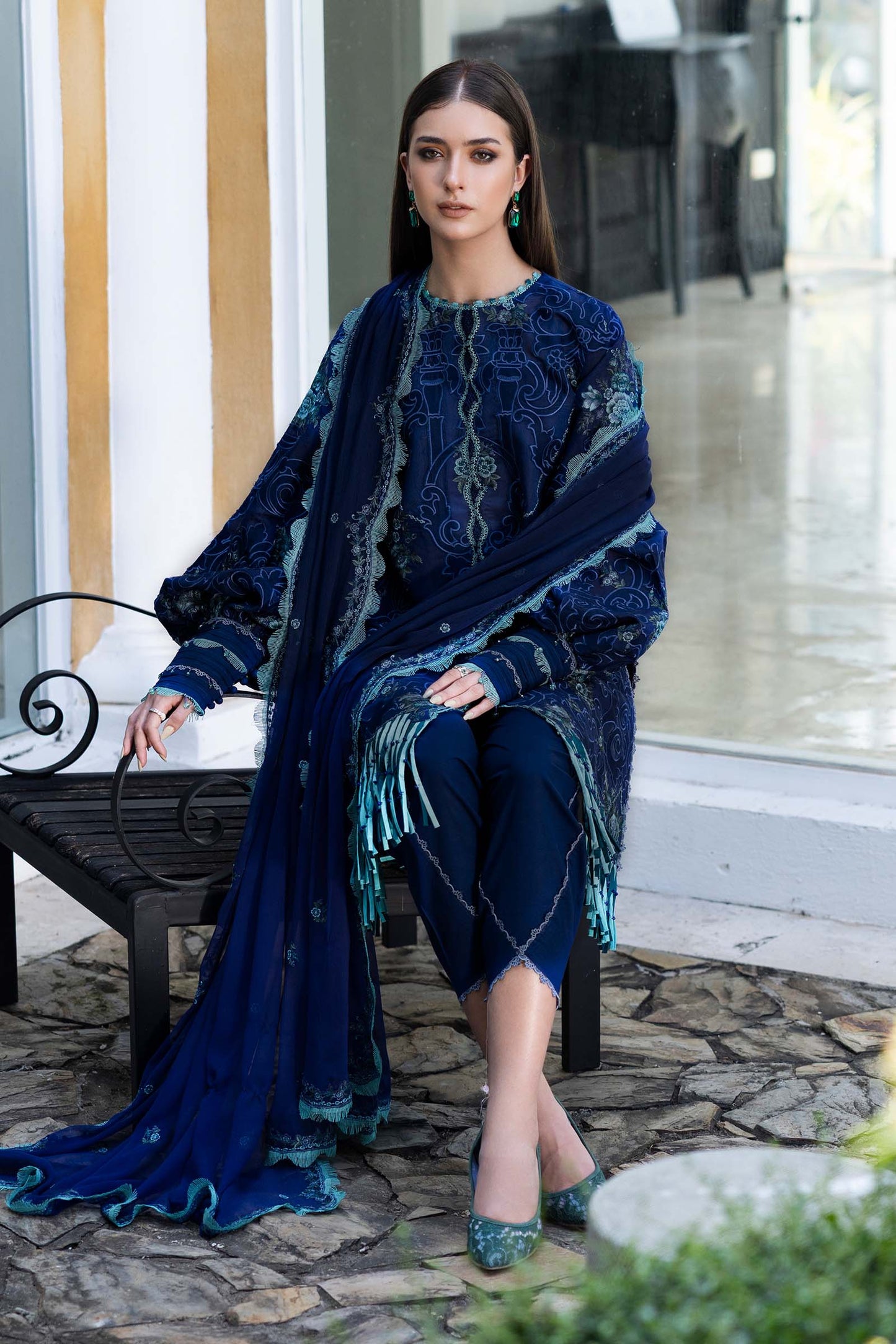 Embroidered Lawn Fabric (3Pcs)