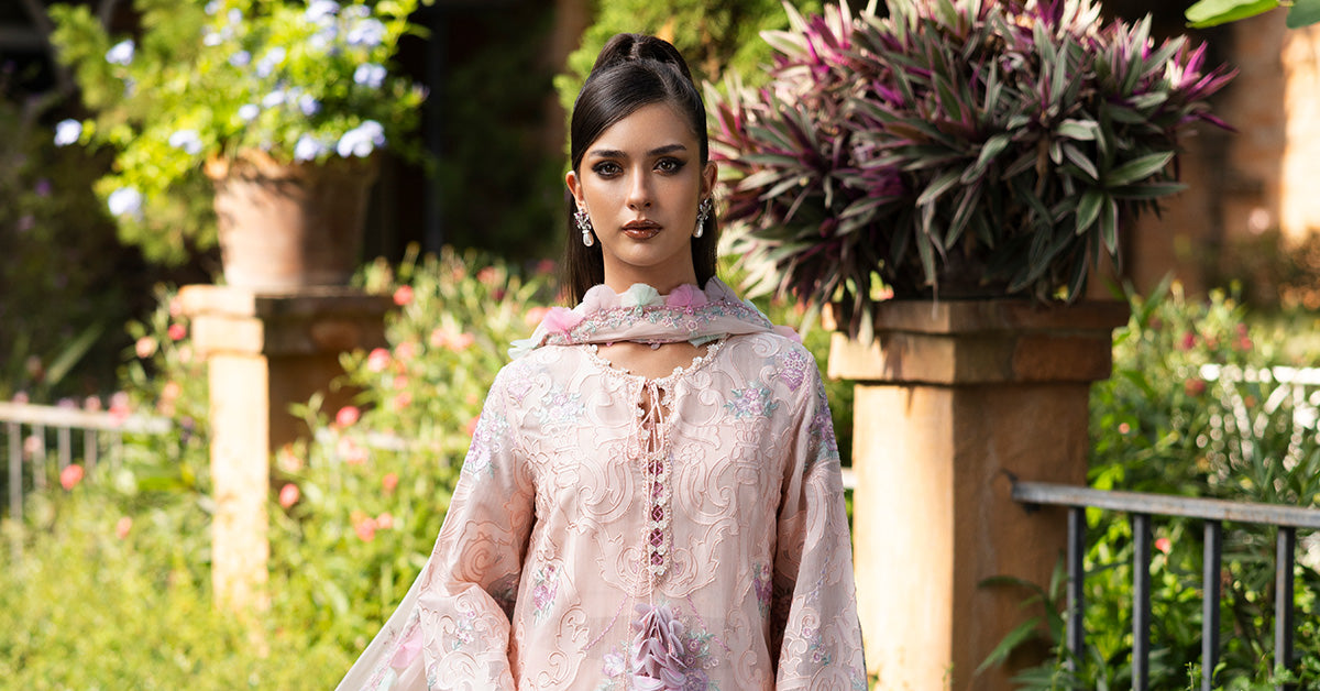 Embroidered Lawn Fabric (3Pcs)