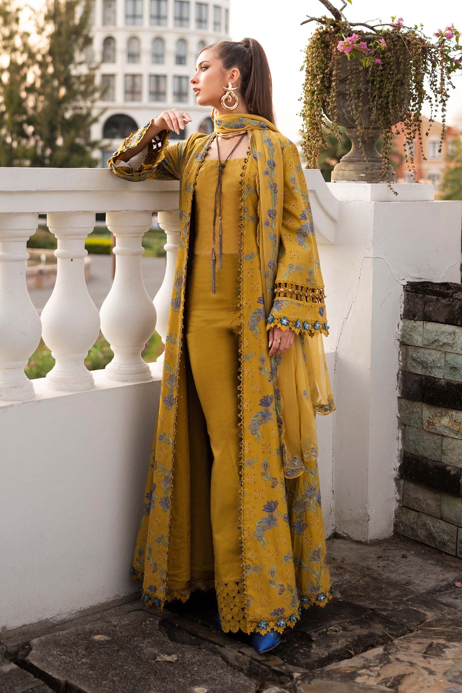 Embroidered Lawn Fabric (2Pcs)