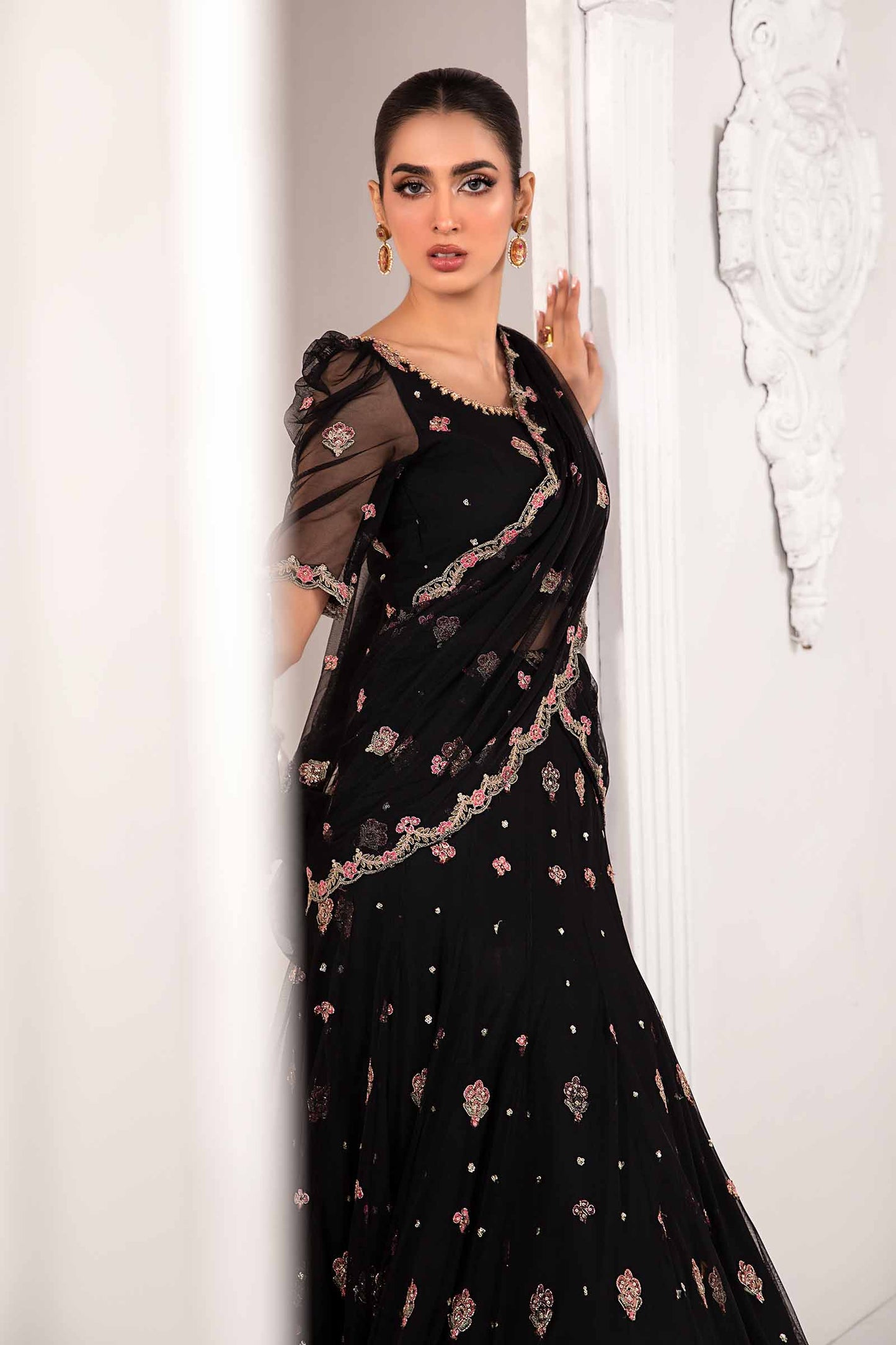 Embroidered Poly Net Fabric Sleeves | LF-704