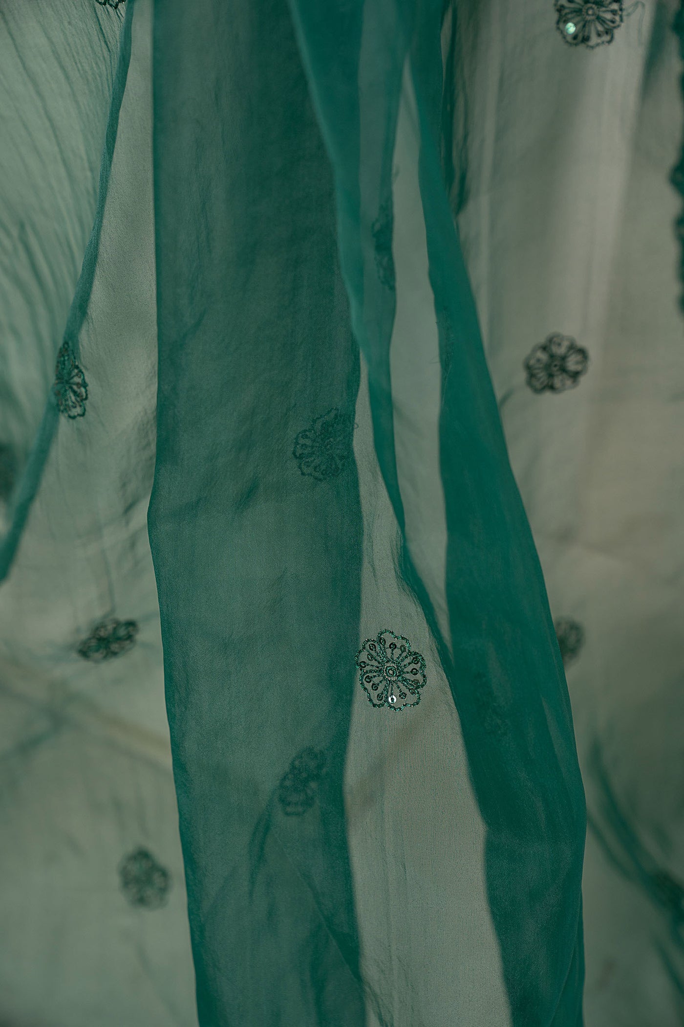 Embroidered Organza Fabric (2Pcs) | LF-909