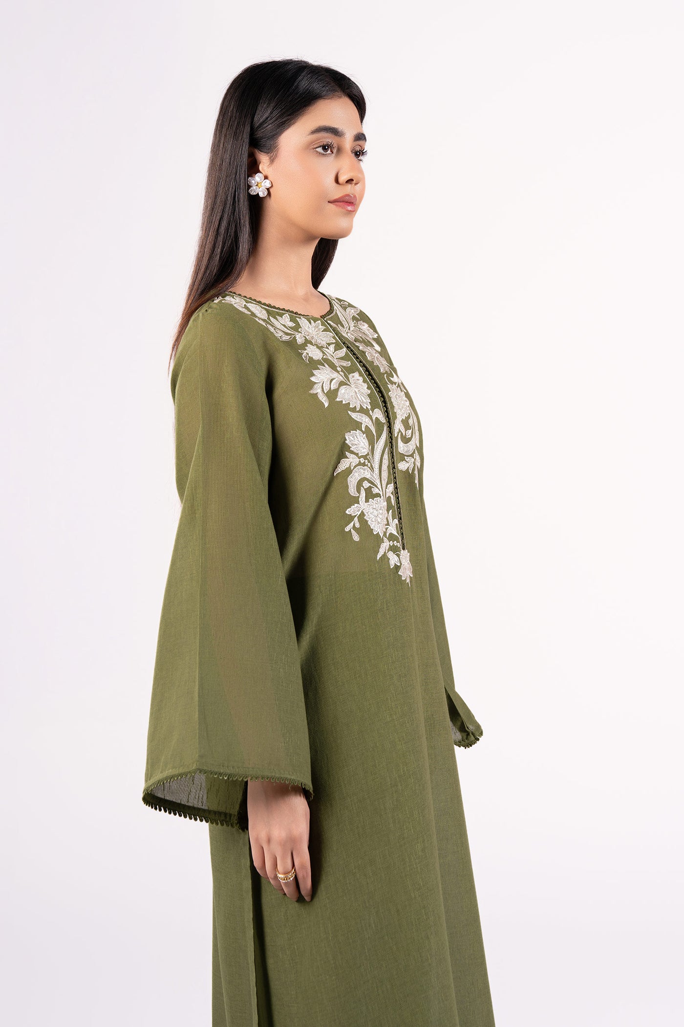 2 Pc Embroidered Karandi Suit