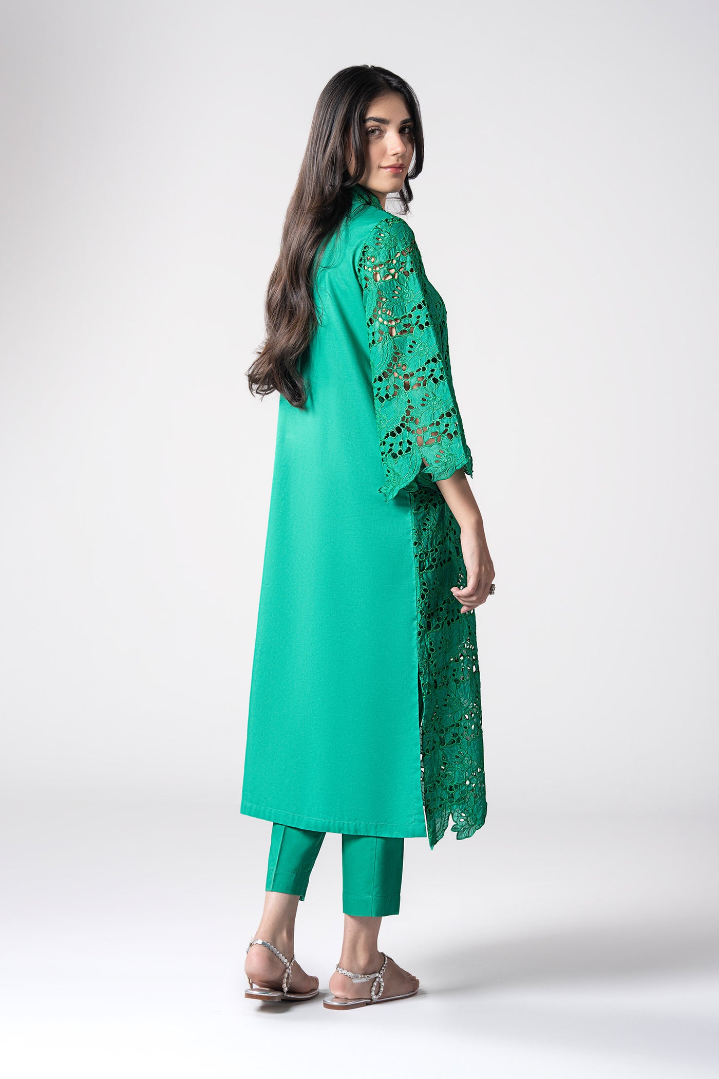 2 Pc Embroidered Lawn Suit
