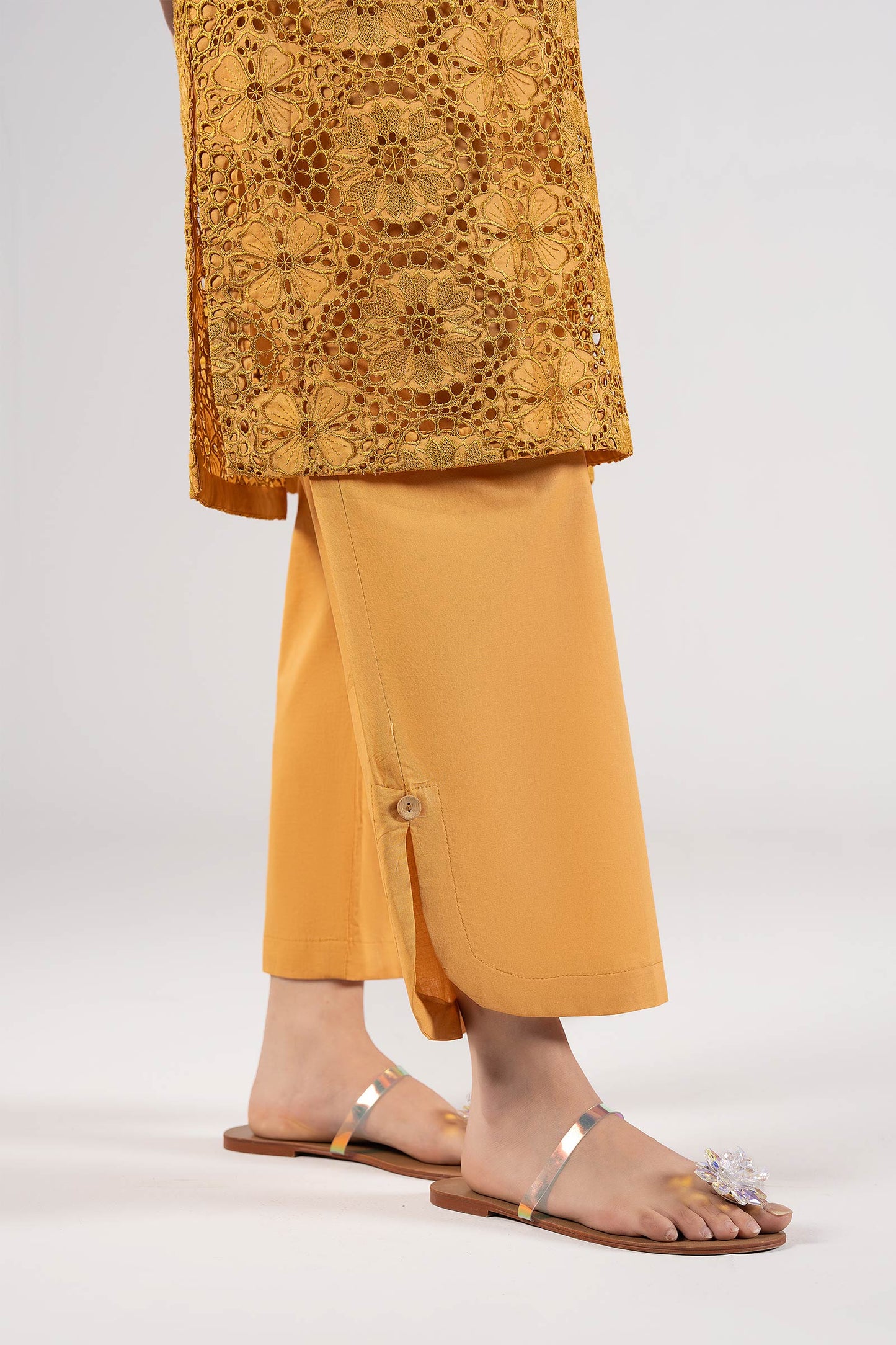 2 Pc Embroidered Lawn Suit