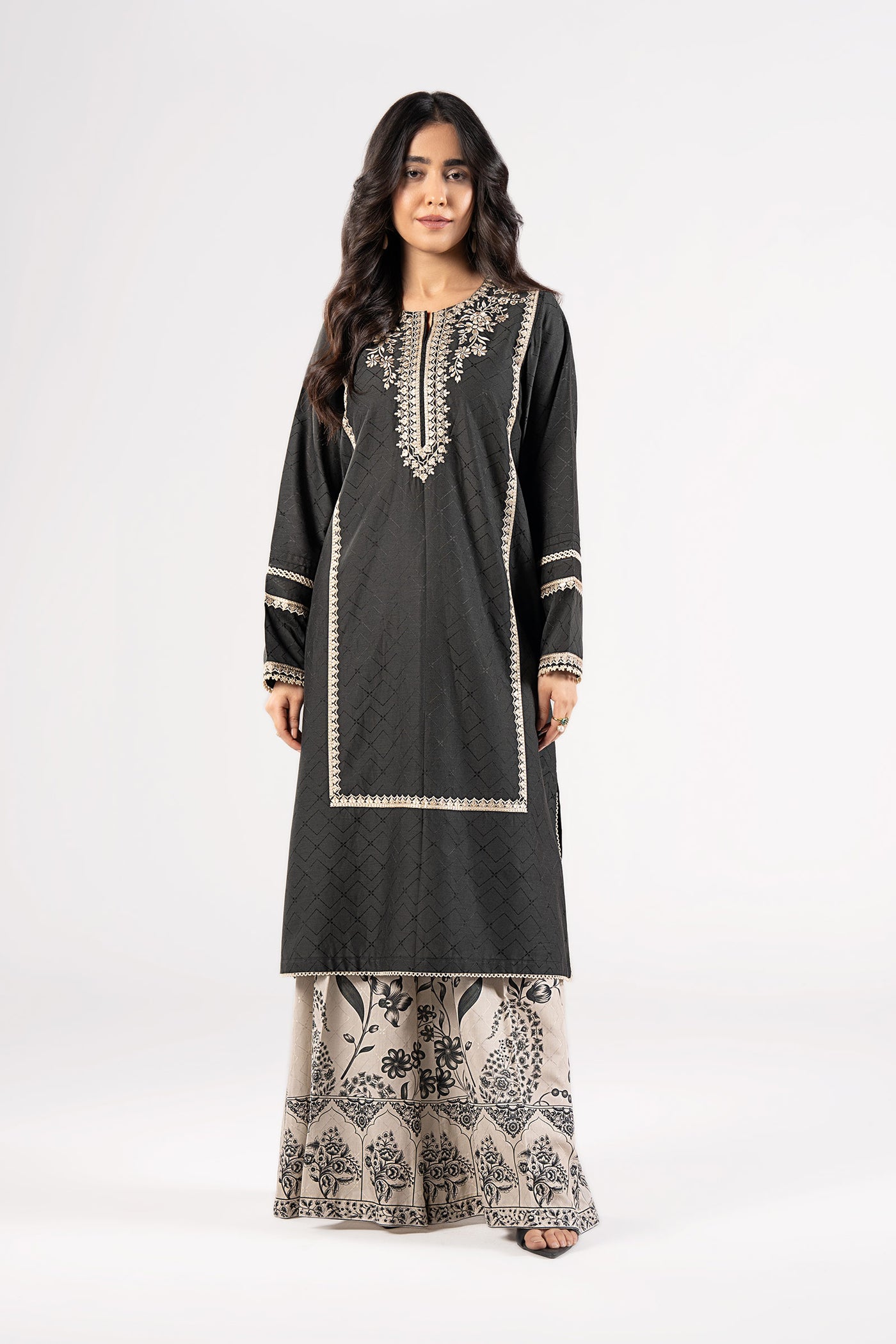 2 Pc Embroidered Viscose Suit | MB-CS25-128