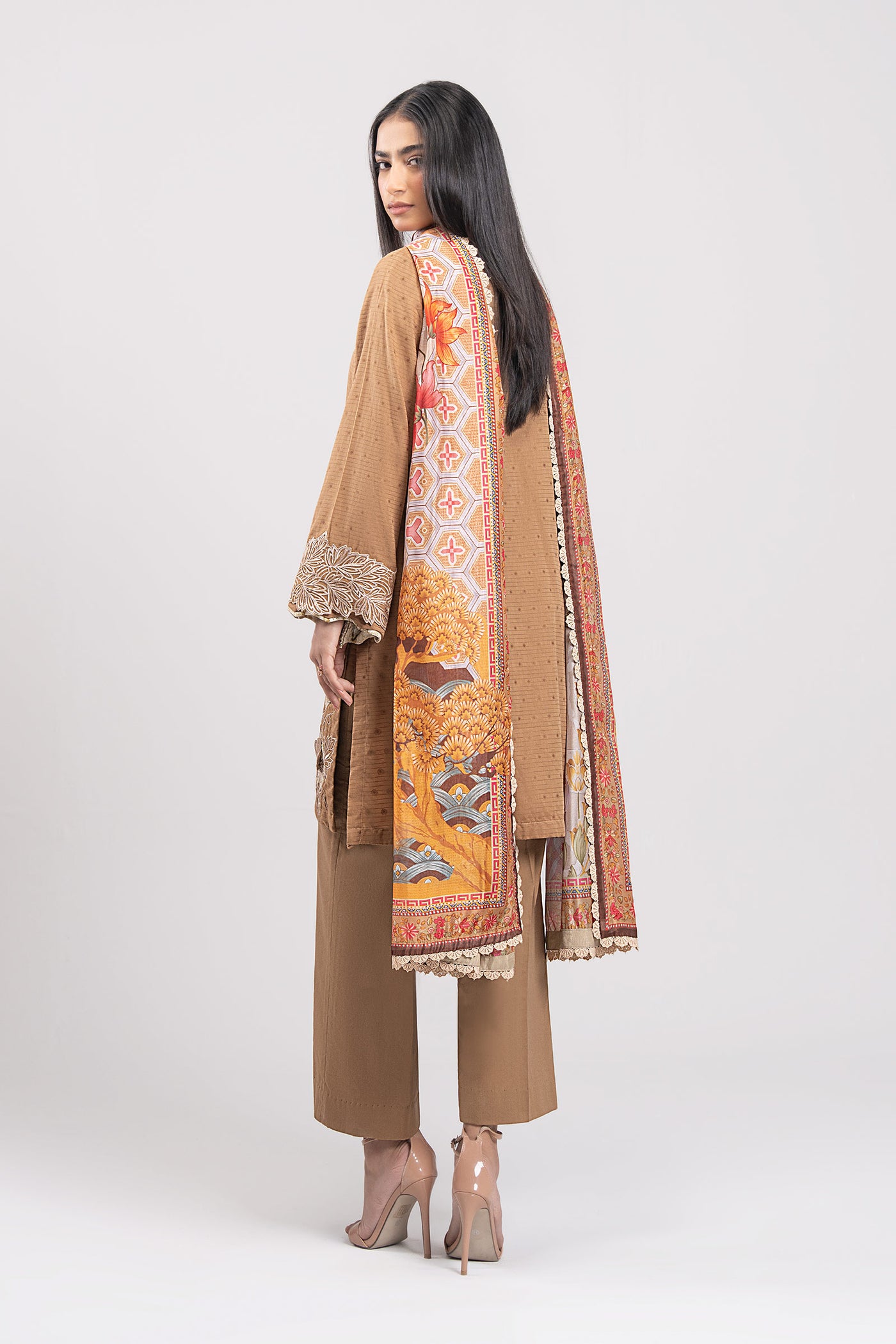 2 Pc Embroidered Lurex Suit