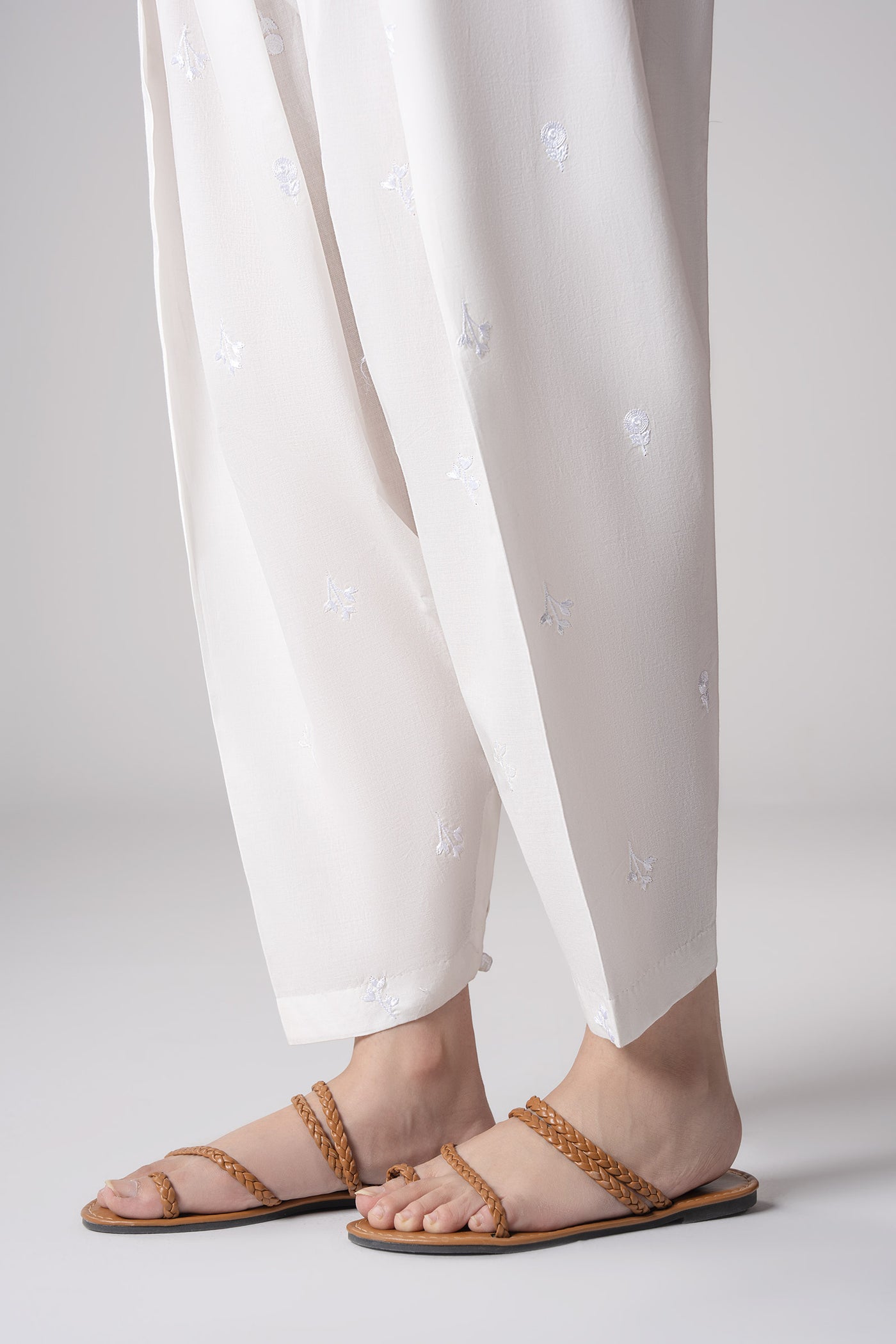 Embroidered Cambric Shalwar | MB-CS25-152