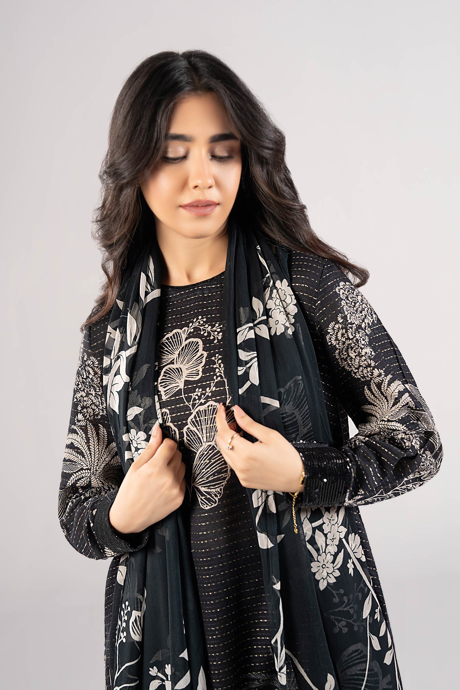 2 Pc Embroidered Lurex Cotton Suit