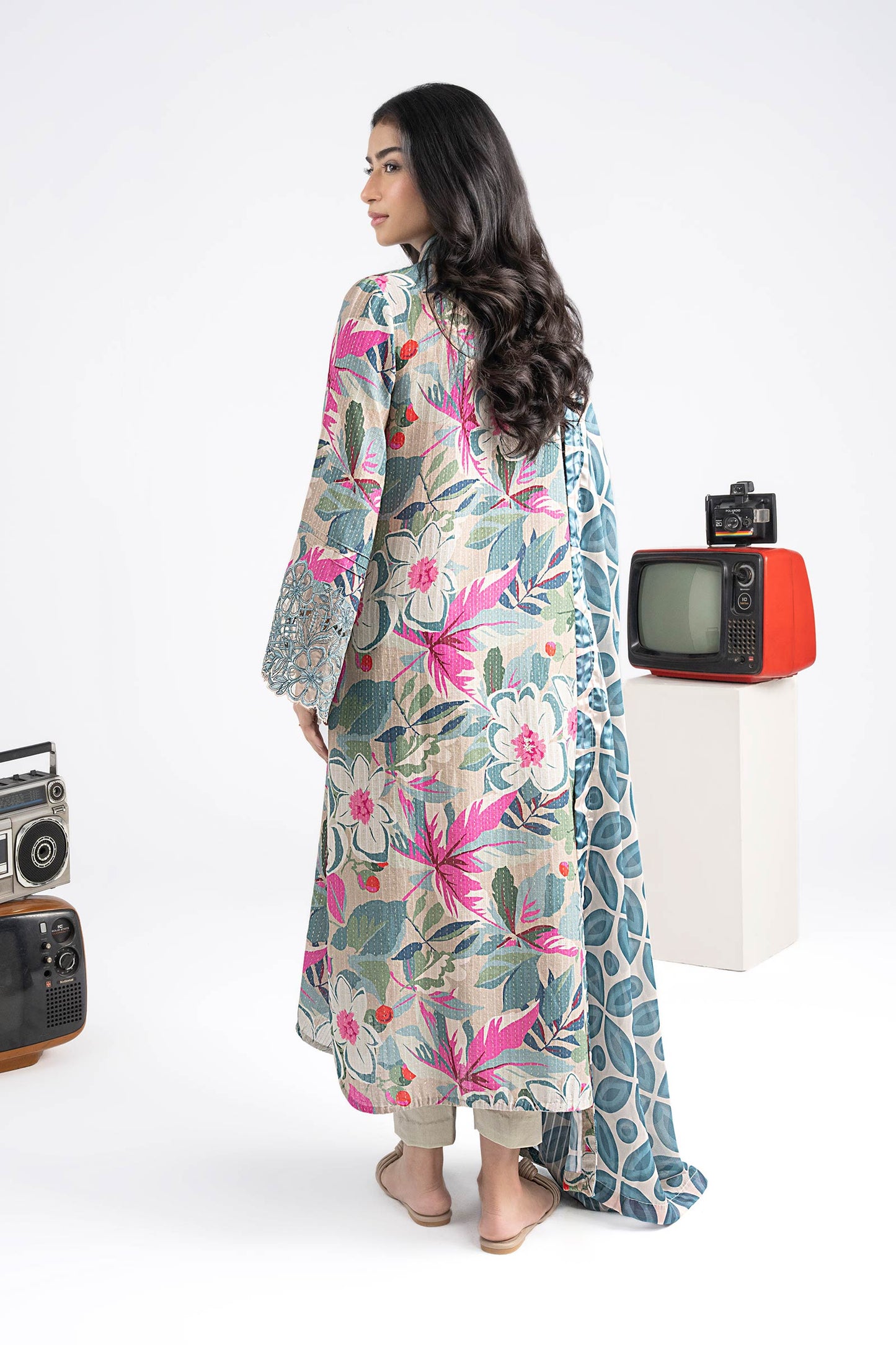 2 Pc Embroidered Lurex Cotton Suit