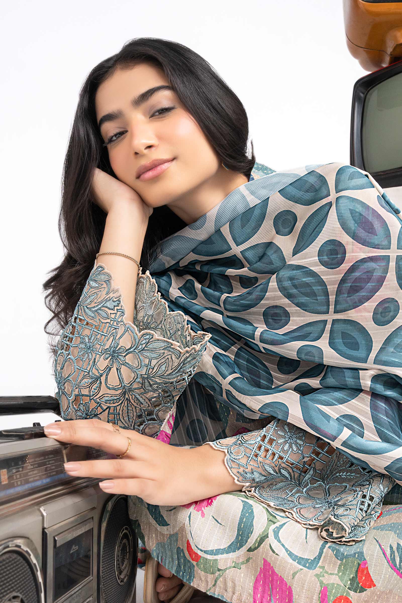 2 Pc Embroidered Lurex Cotton Suit