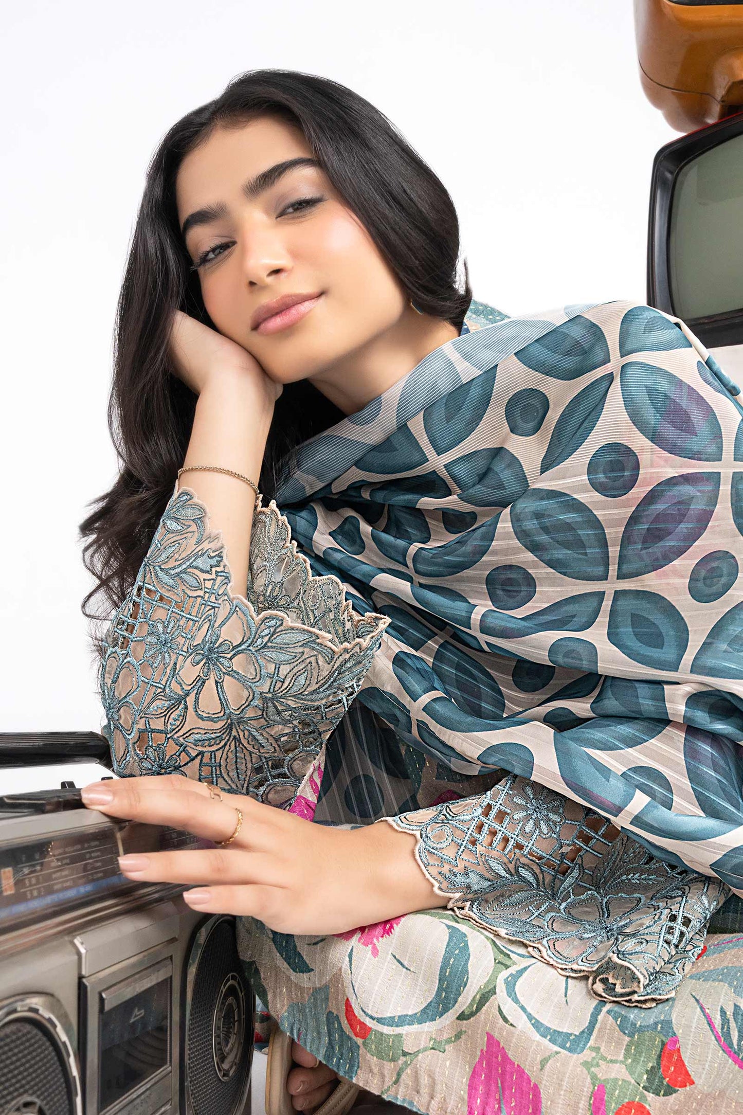 2 Pc Embroidered Lurex Cotton Suit