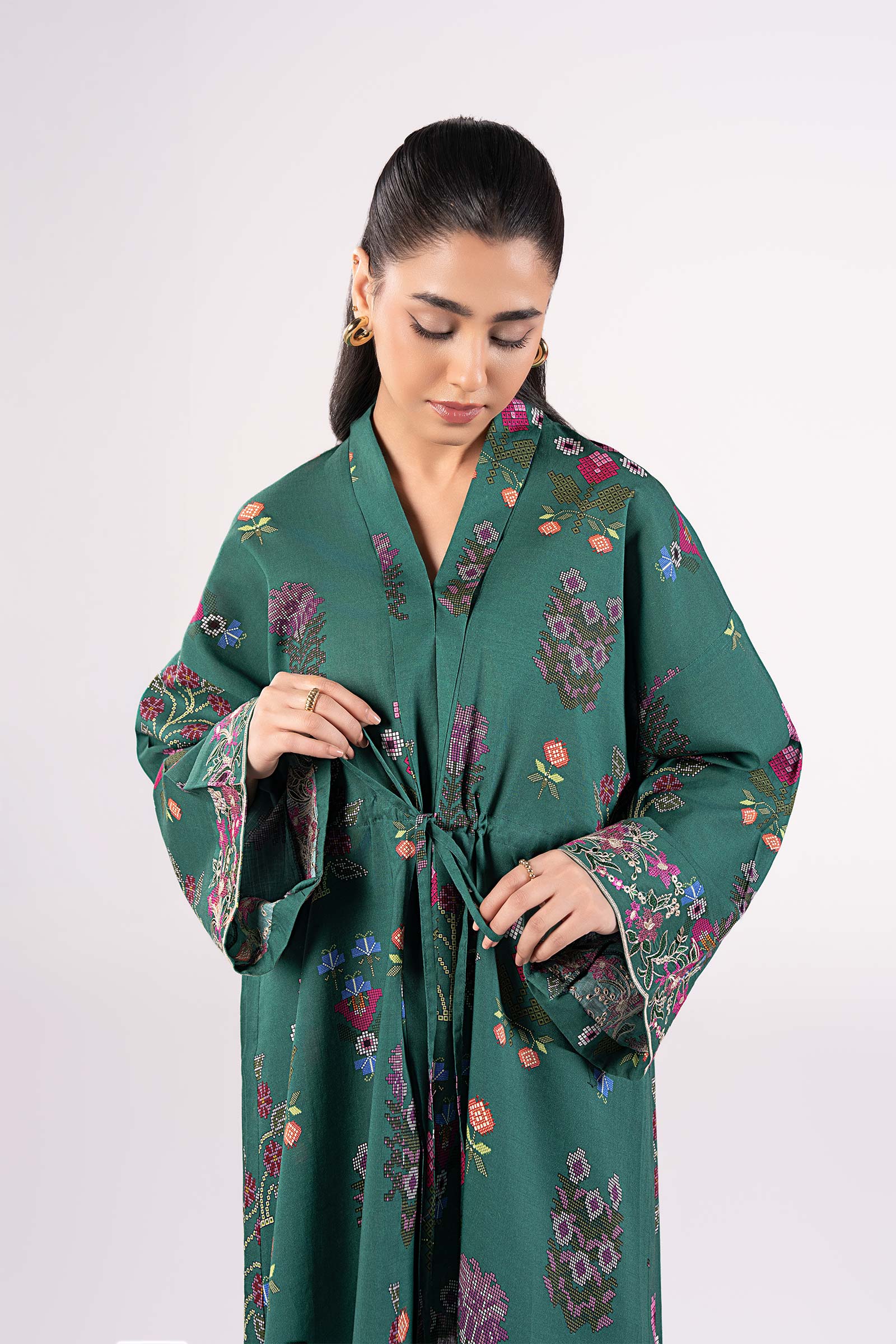 2 Pc Embroidered Slub Lawn Suit