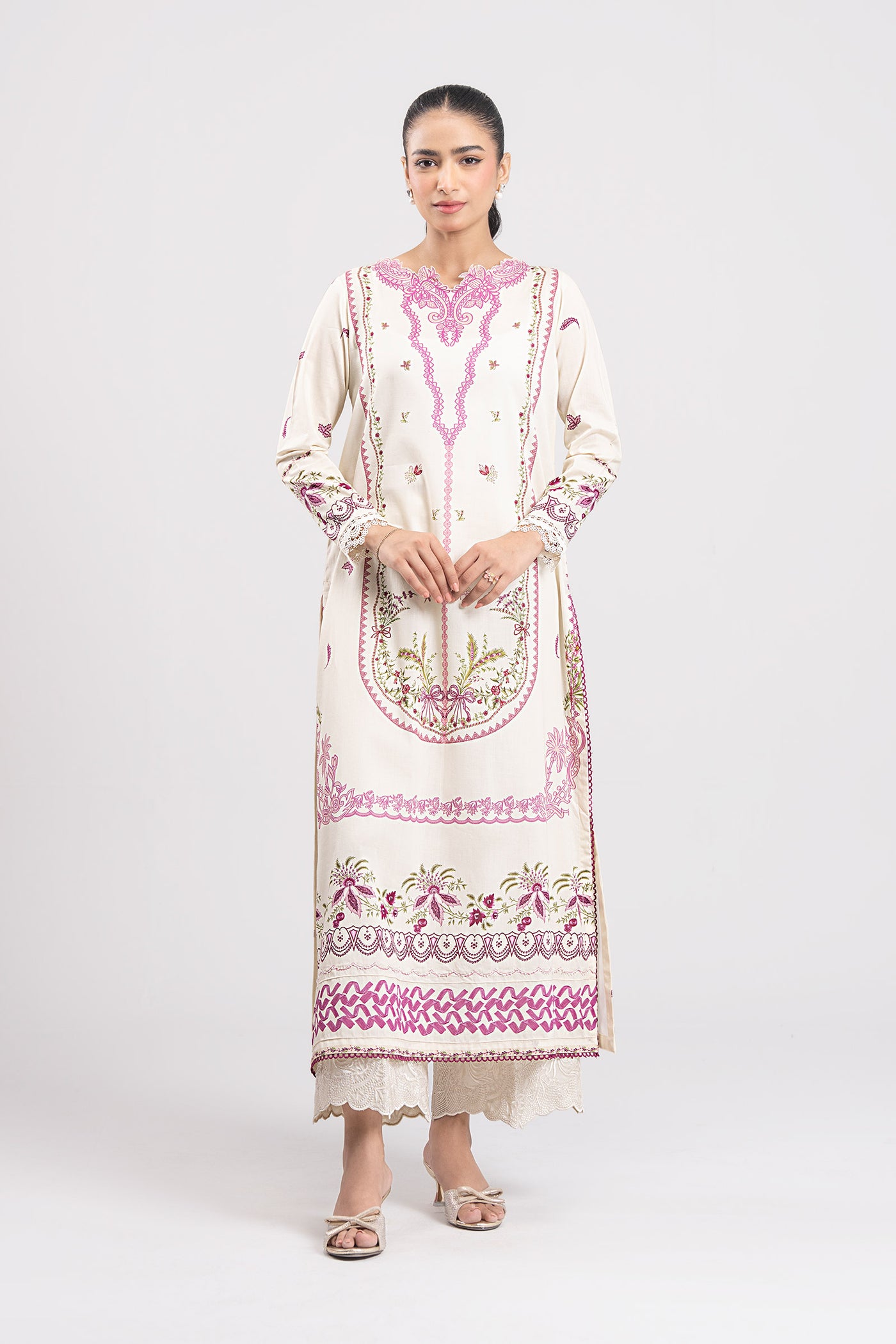2 Pc Embroidered Slub Lawn Suit