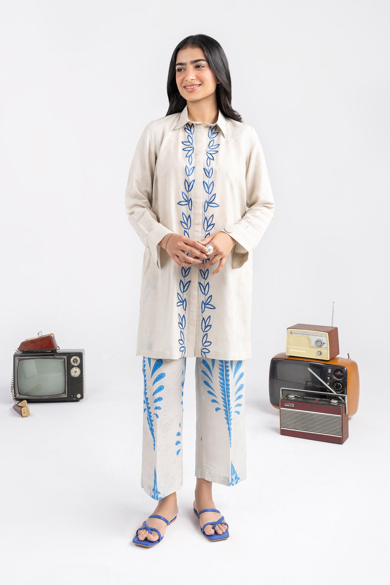 2 Pc Embroidered Dobby Viscose Suit