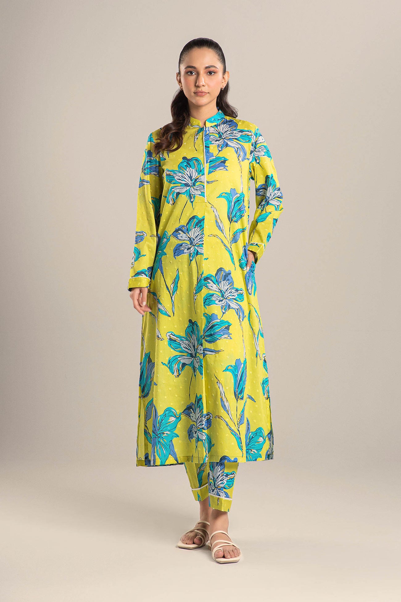 2 Pc Printed Brochia Suit