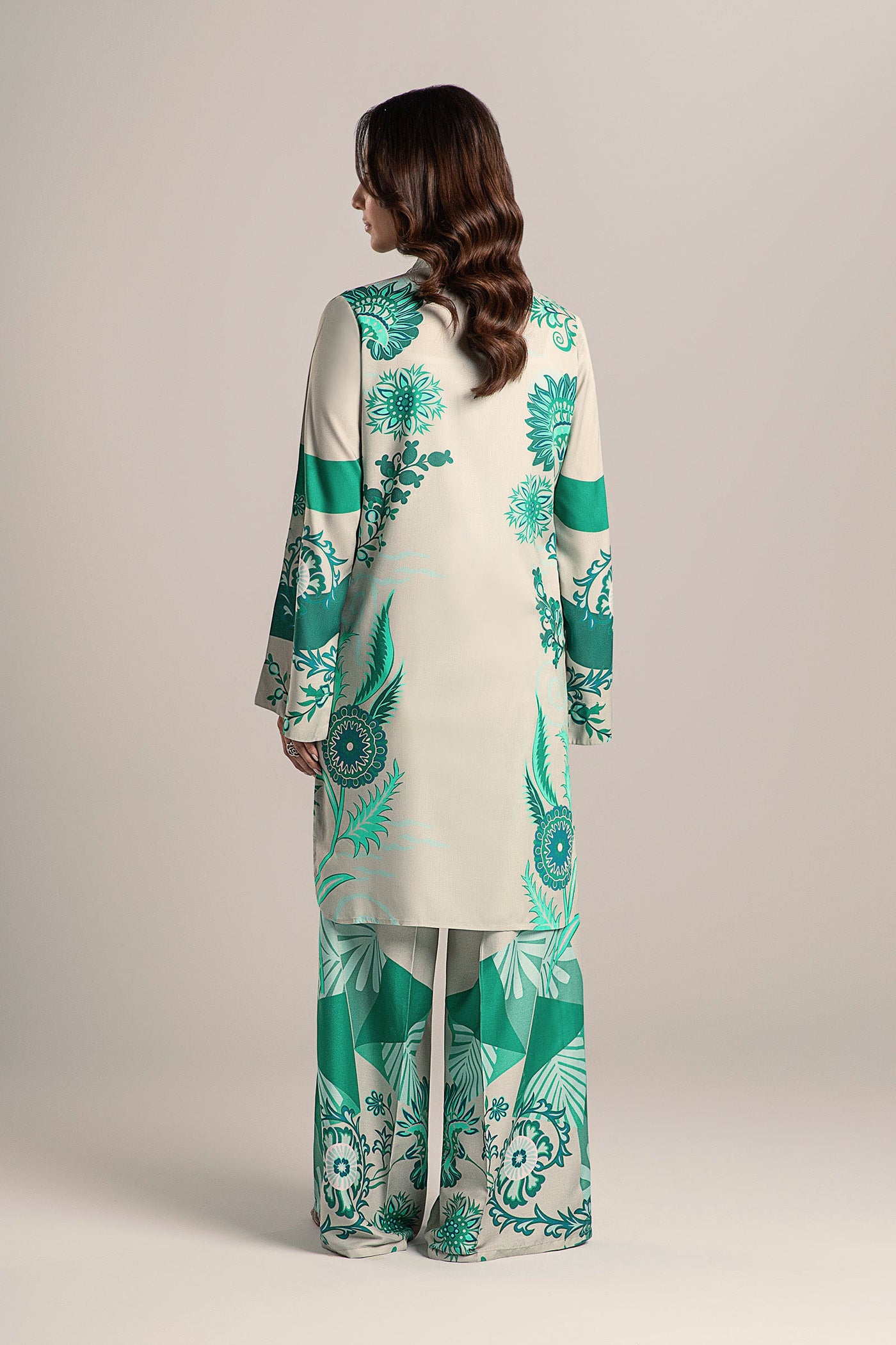 2 Pc Printed Arabic Lawn Suit