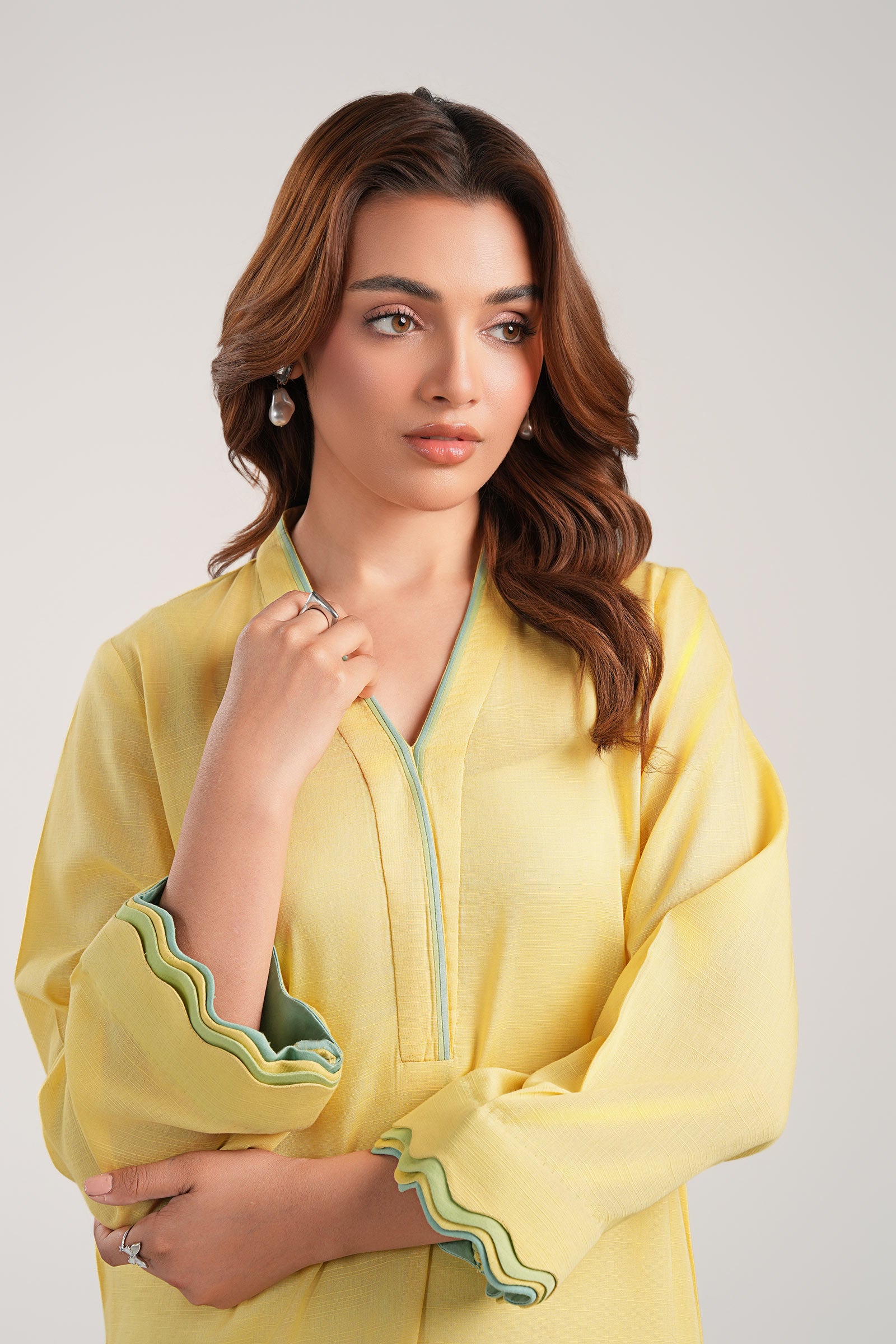 2 Pc Dyed Slub Lawn Suit