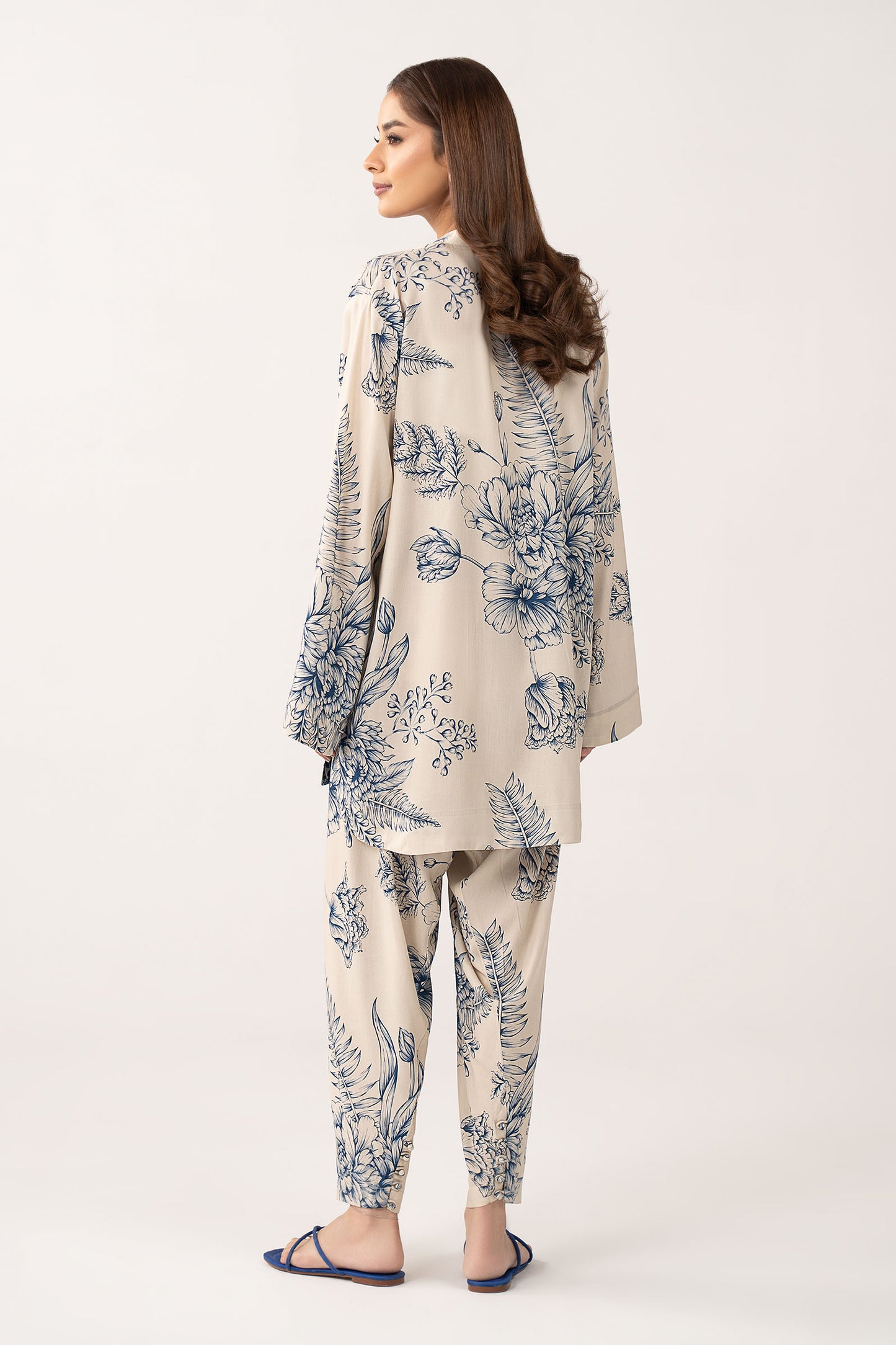 2 Pc Printed Arabic Lawn Suit