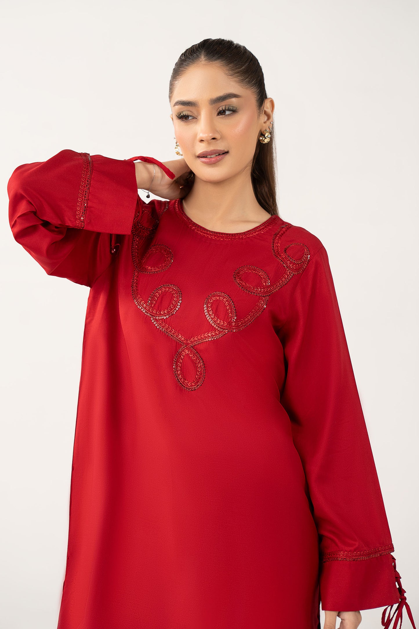 2 Pc Embroidered Arabic Lawn Suit