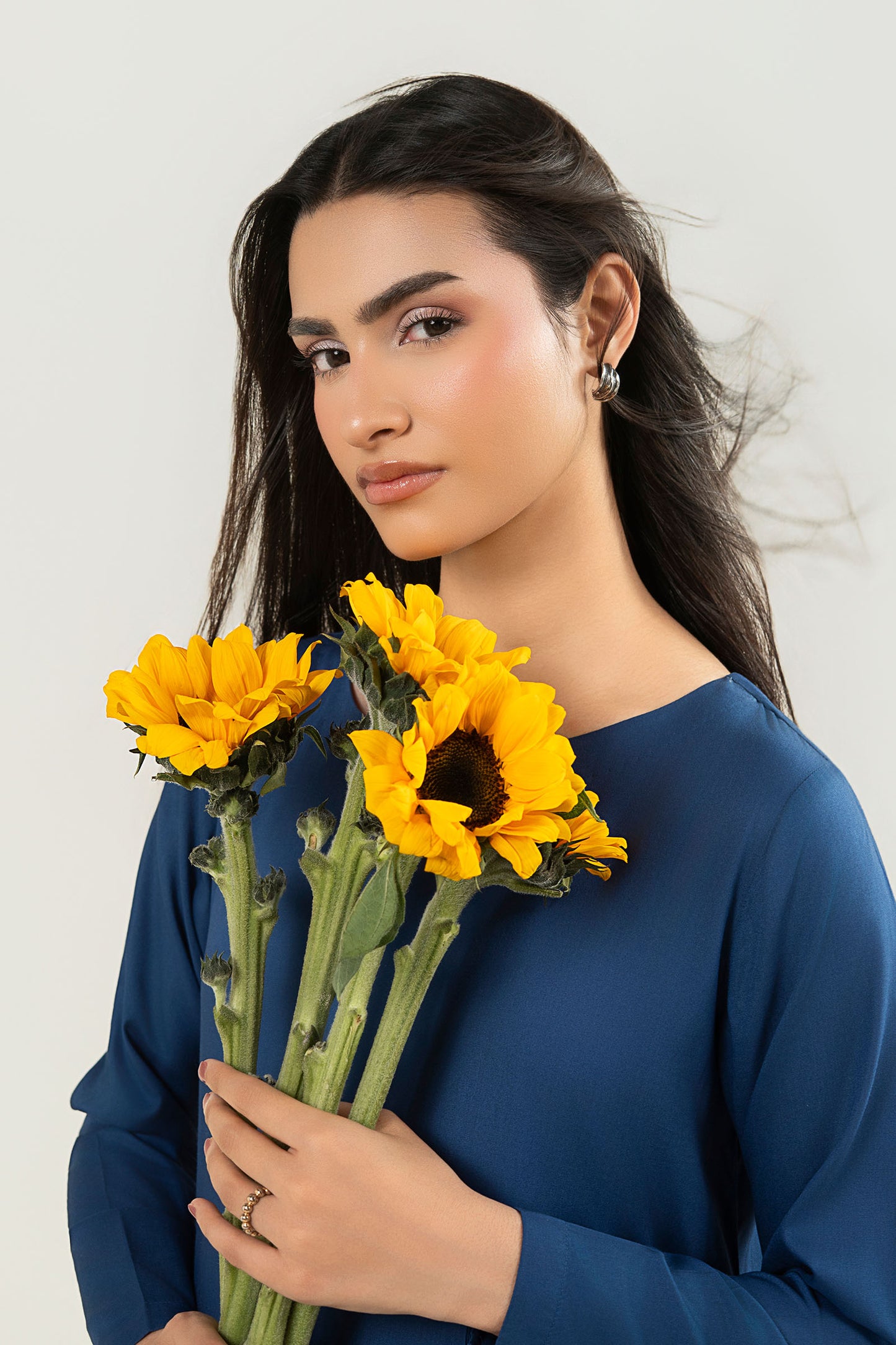 2 Pc Dyed Arabic Lawn Suit