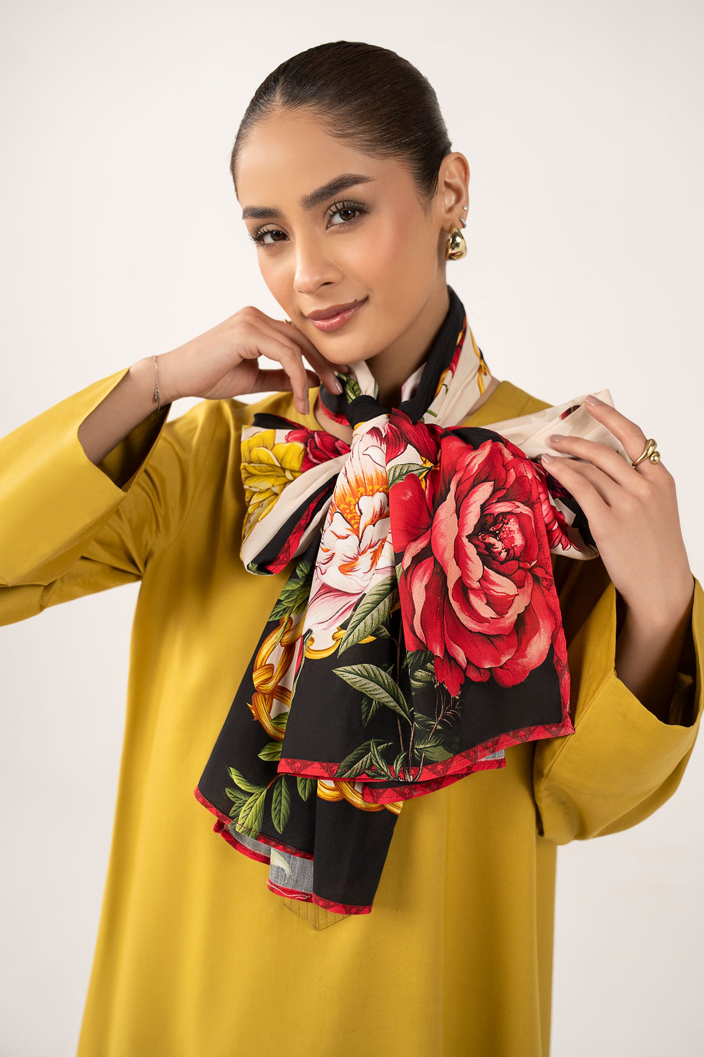 Printed Arabic Lawn Scarf