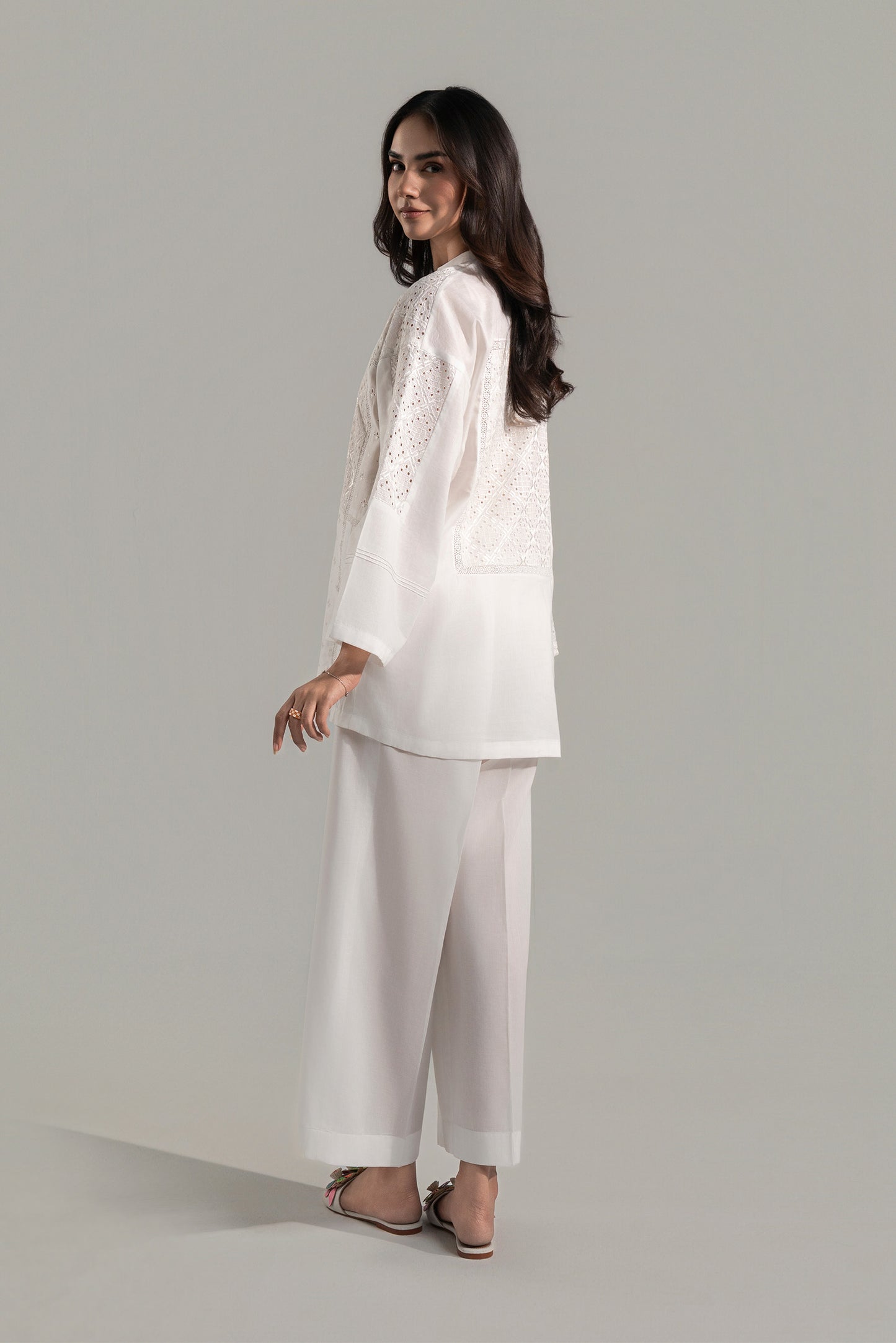 2 Pc Embroidered Lawn Suit