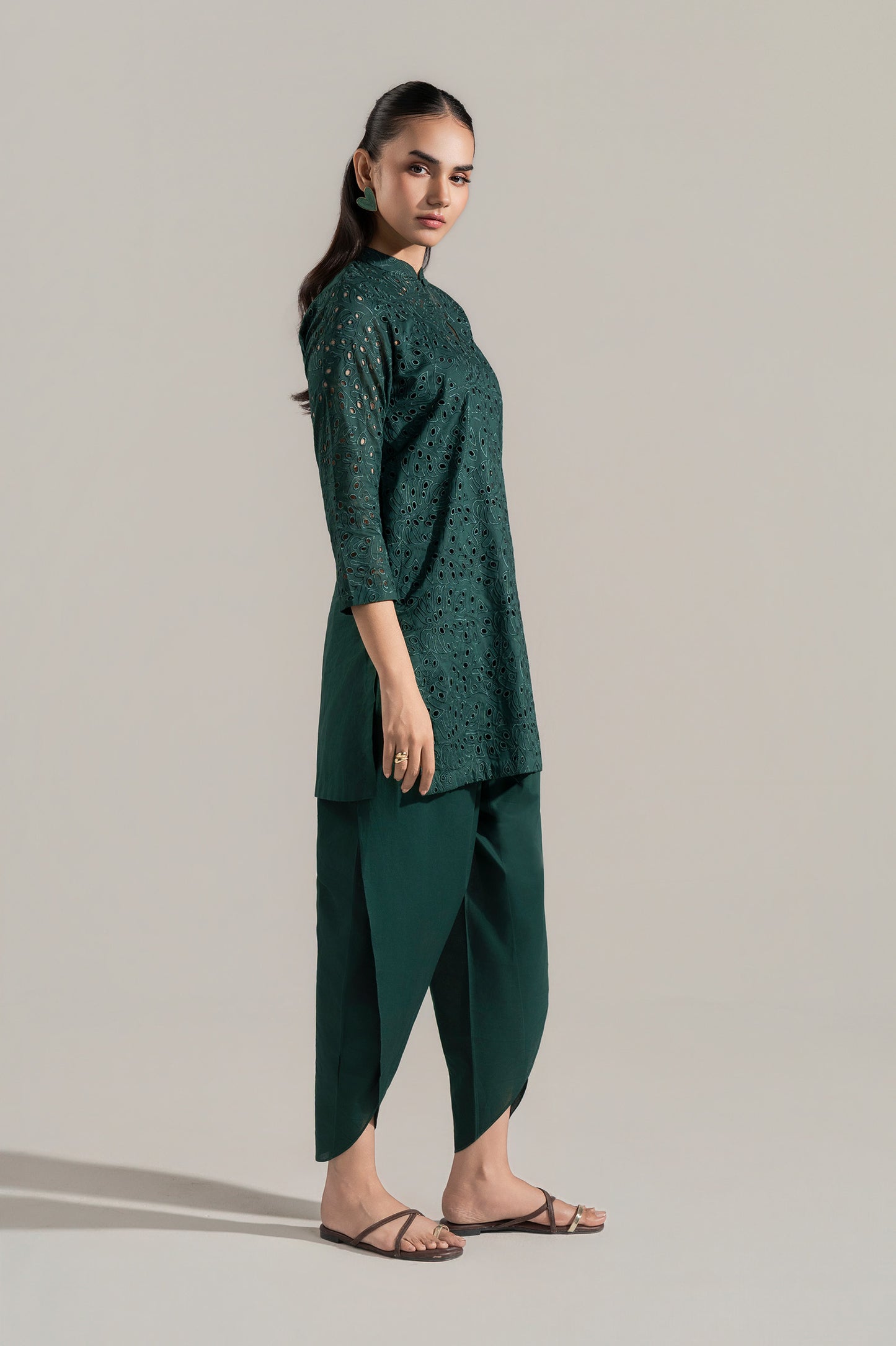 2 Pc Embroidered Lawn Suit