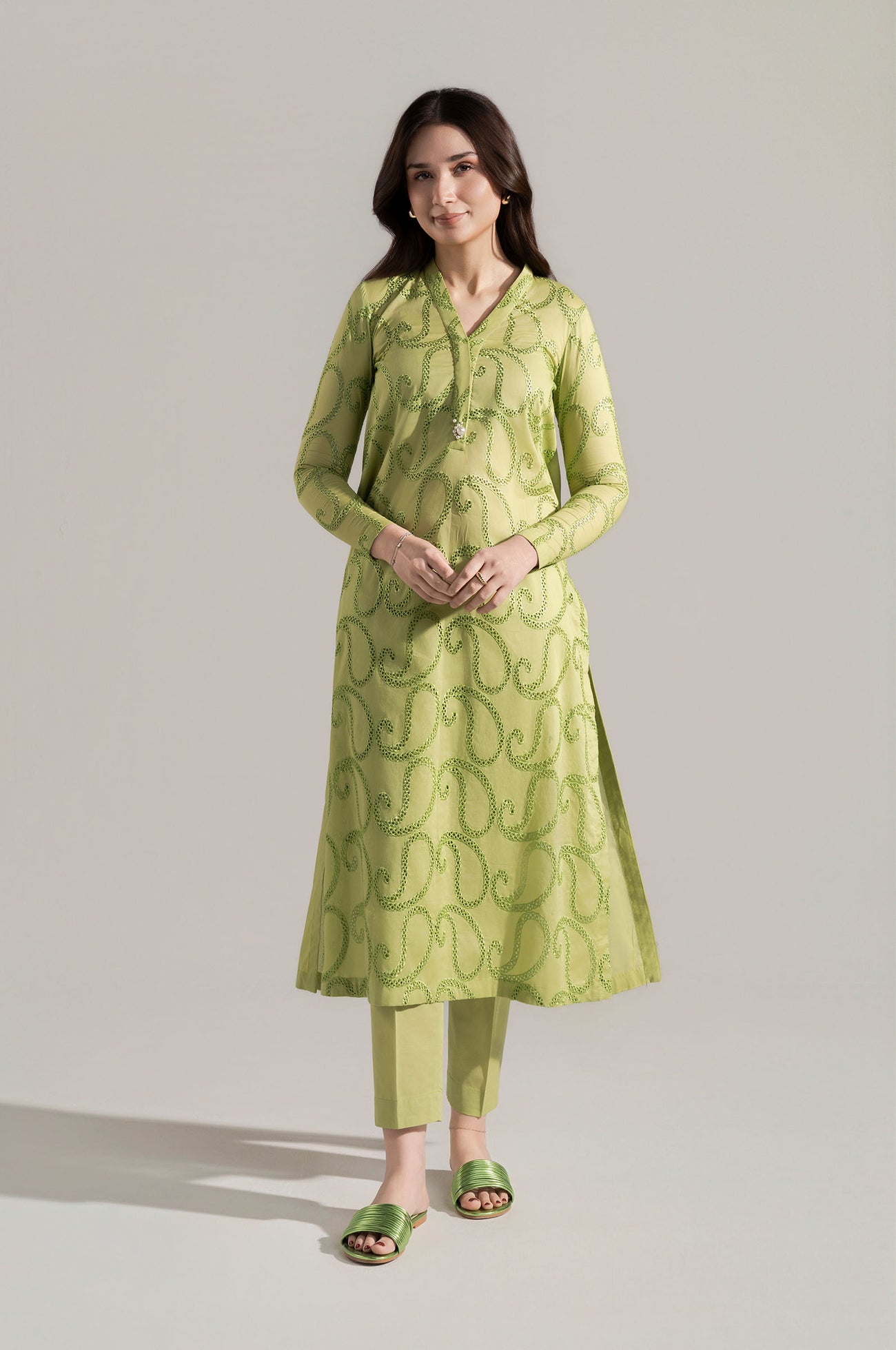 2 Pc Embroidered Lawn Suit