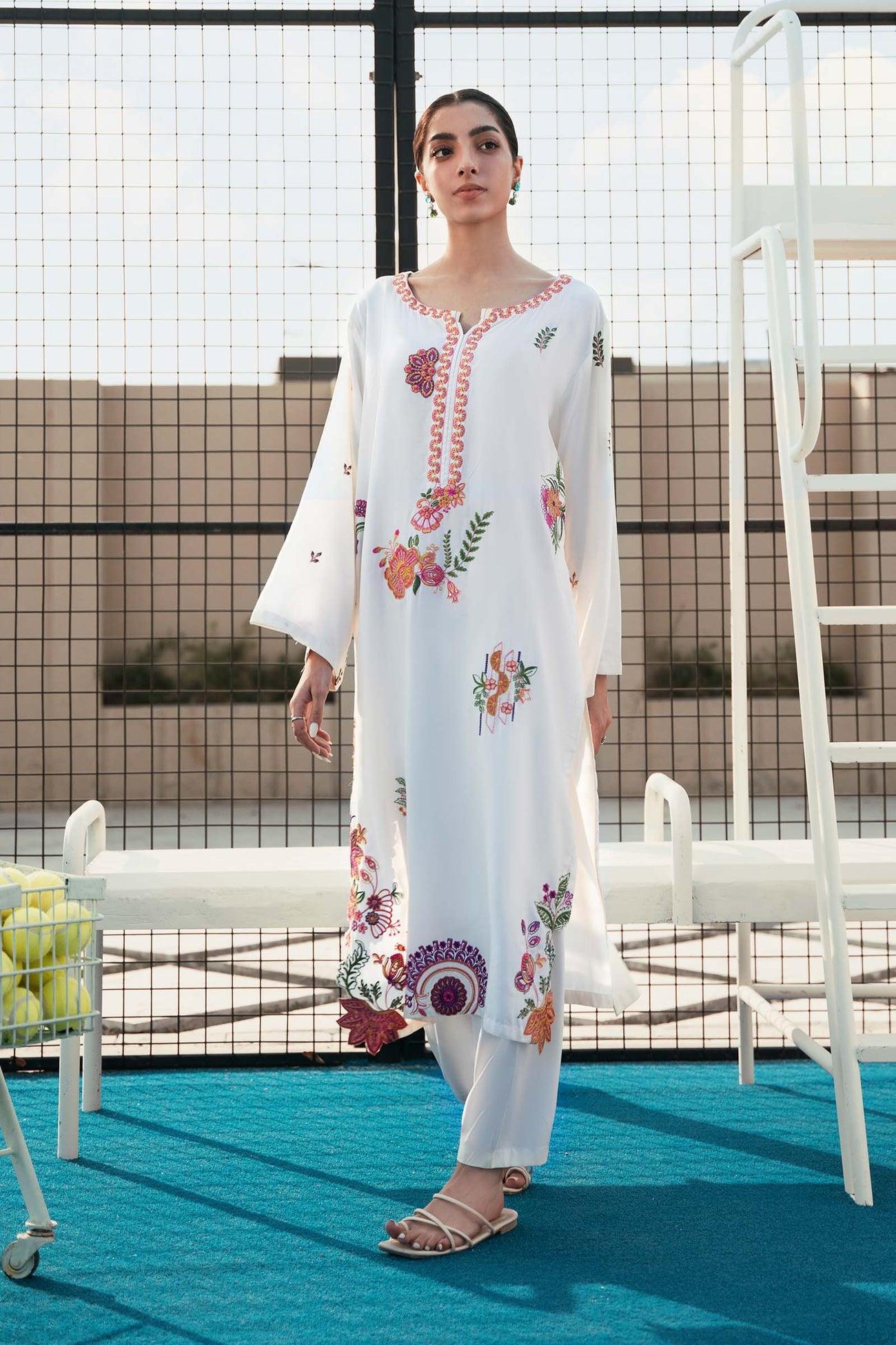 2 Pc Embroidered Arabic Lawn Suit