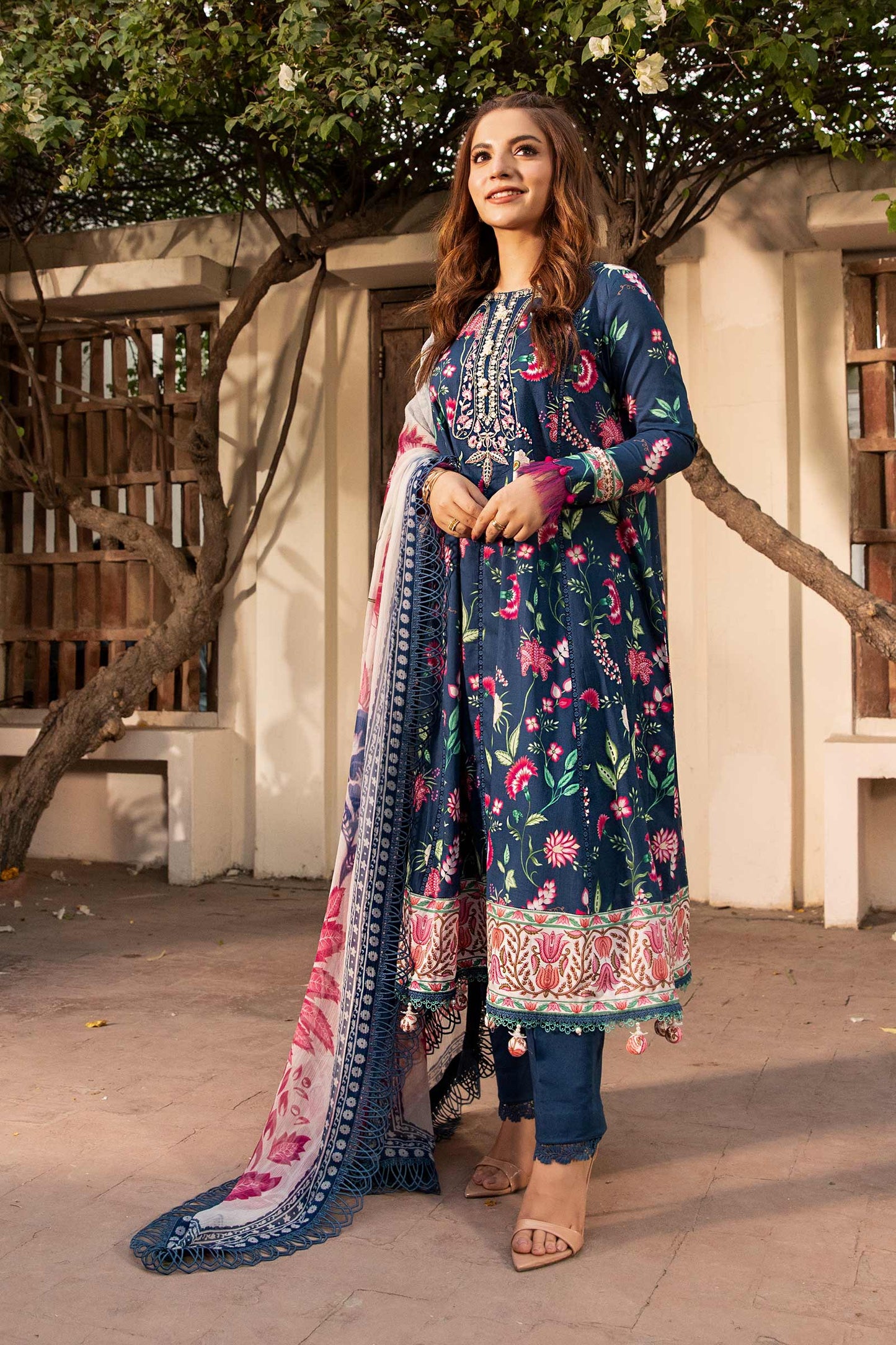 3 Pc Unstitched Embroidered Lawn Suit | MB-CUS25-901B
