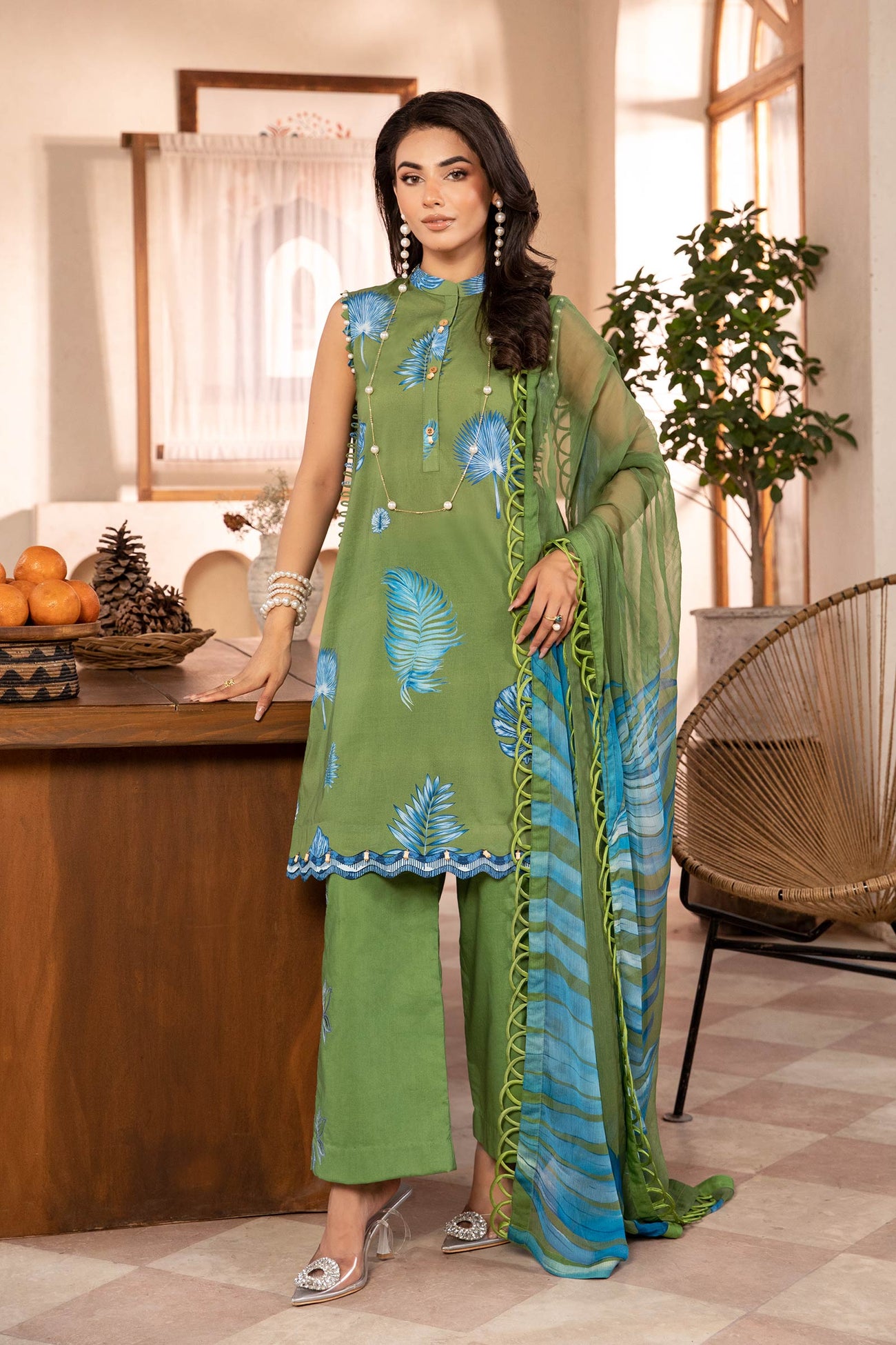 3 Pc Unstitched Embroidered Lawn Suit | MB-CUS25-906A