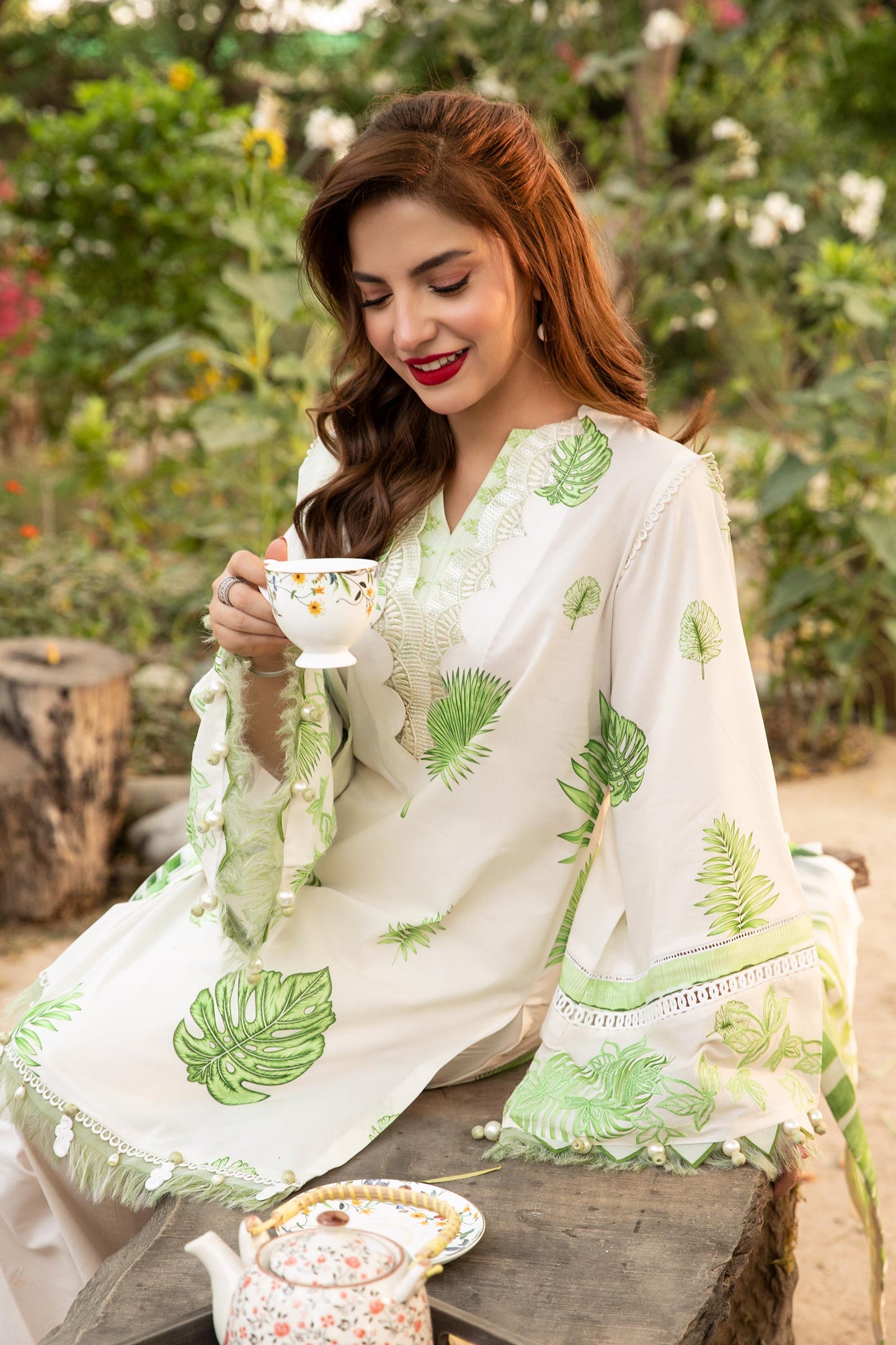 3 Pc Unstitched Embroidered Lawn Suit | MB-CUS25-906B