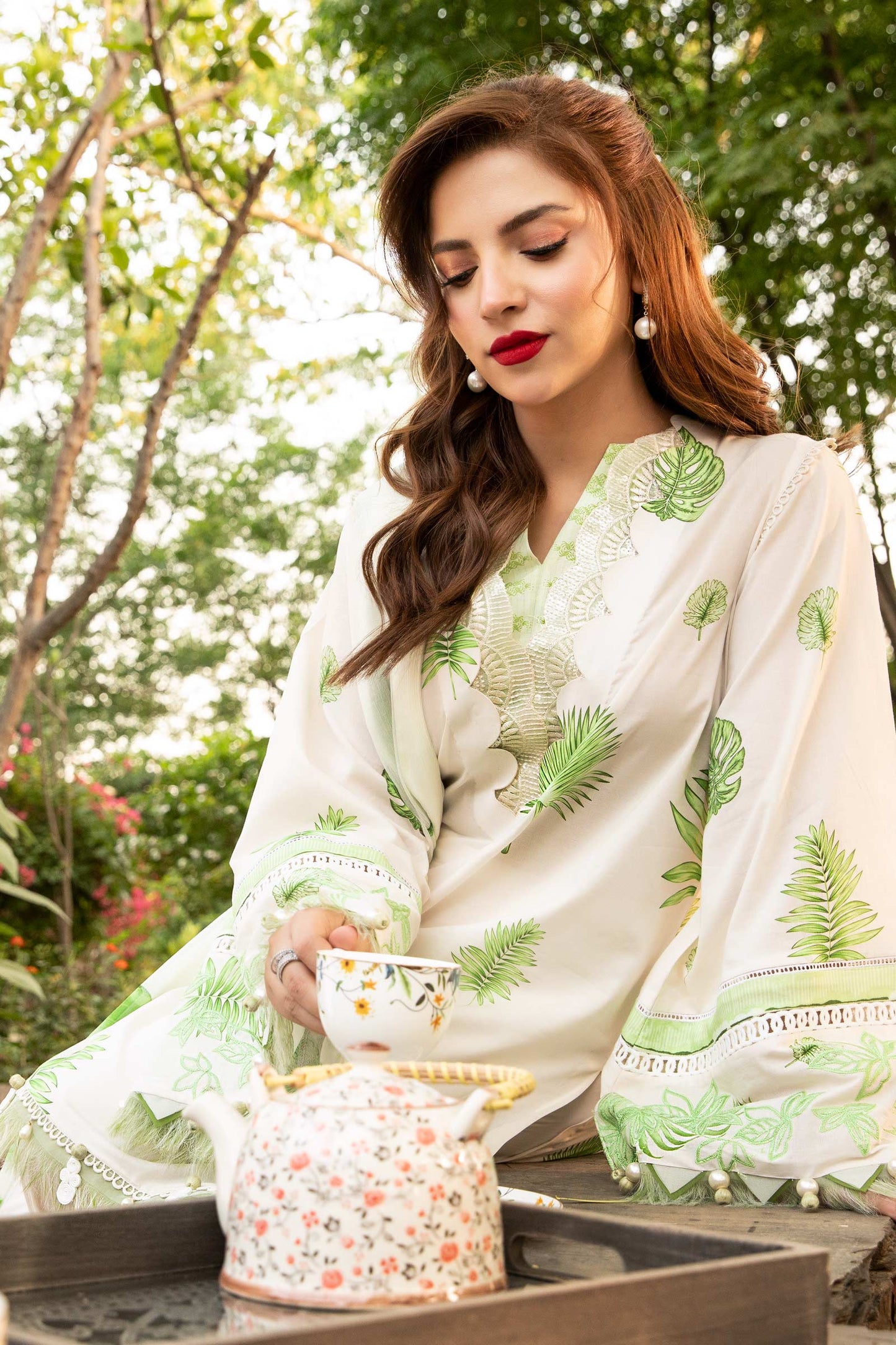 3 Pc Unstitched Embroidered Lawn Suit | MB-CUS25-906B